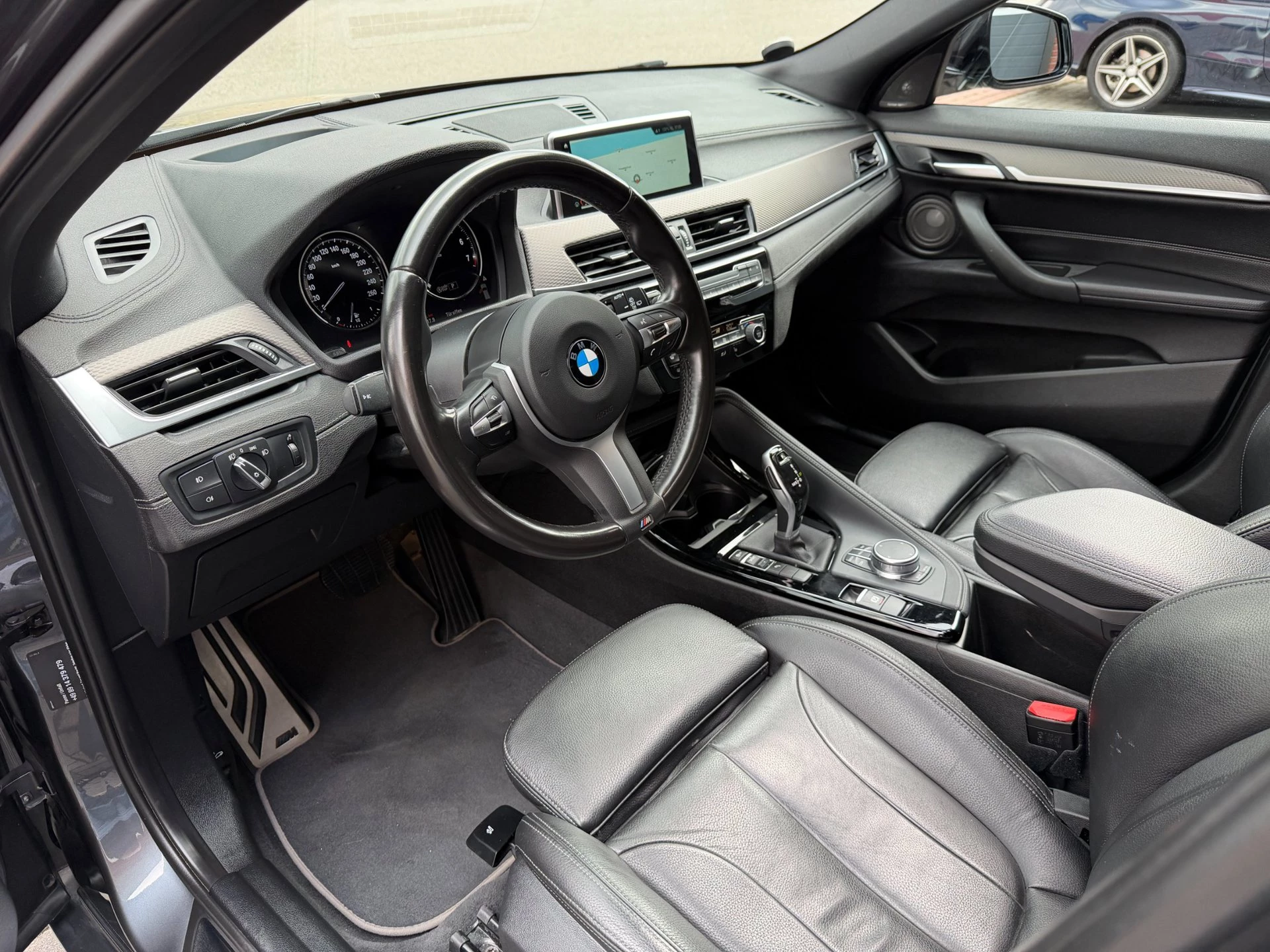Hoofdafbeelding BMW X2