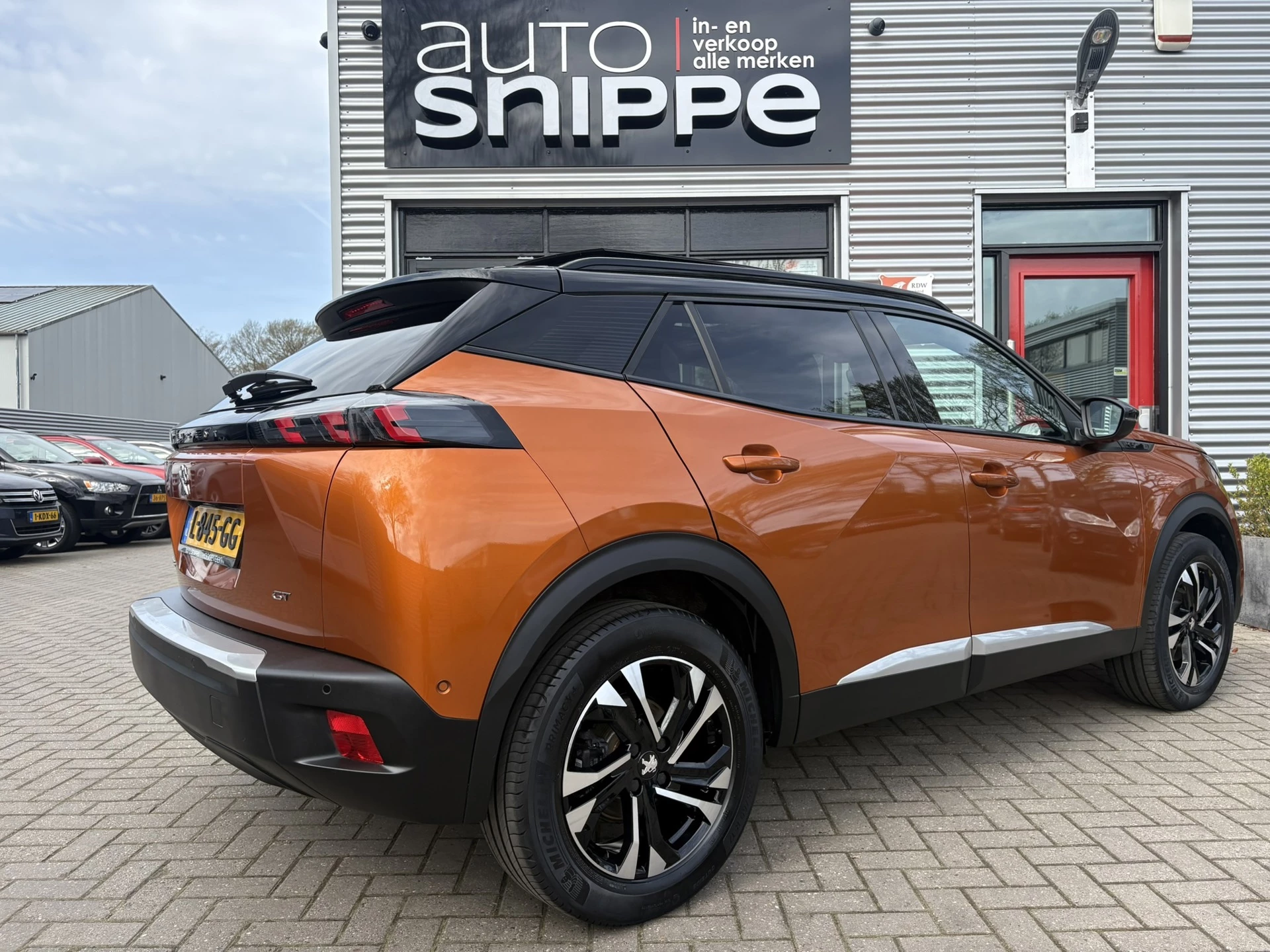 Hoofdafbeelding Peugeot e-2008