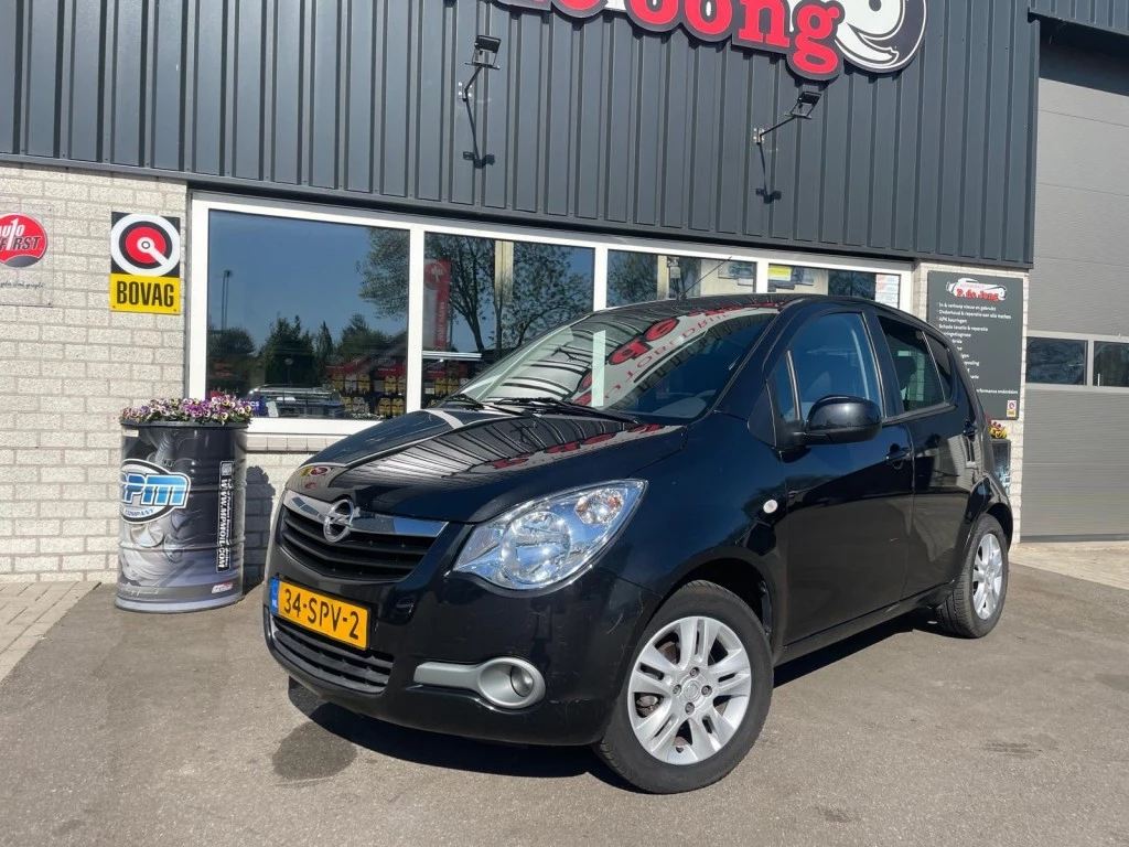 Hoofdafbeelding Opel Agila