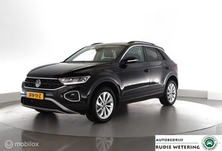 Volkswagen T-Roc 1.5 TSI 150pk Automaat Business  led|nav|cam|dab|stoelverw.|acc|lmv17
