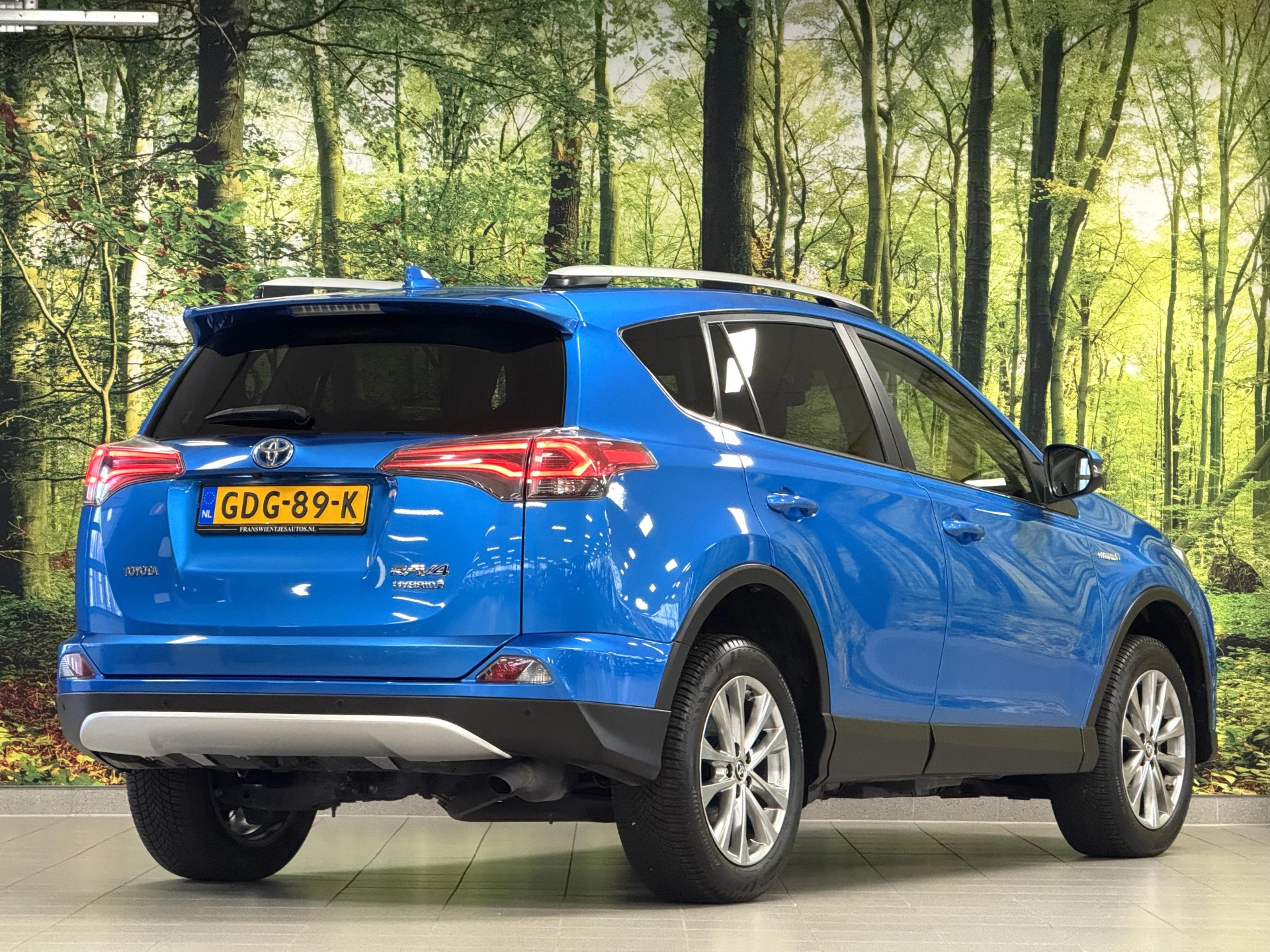 Hoofdafbeelding Toyota RAV4