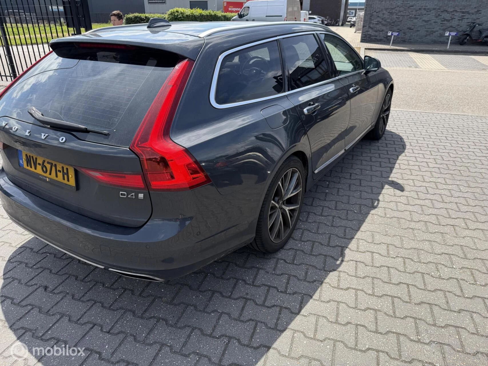 Hoofdafbeelding Volvo V90
