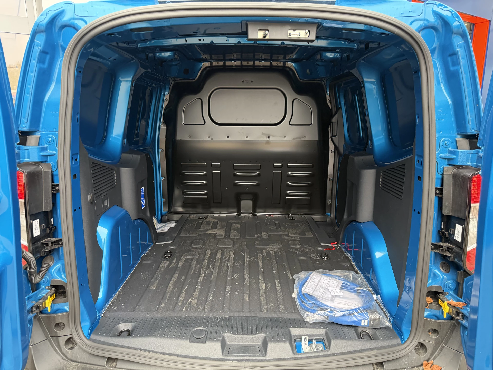 Hoofdafbeelding Ford E-Transit