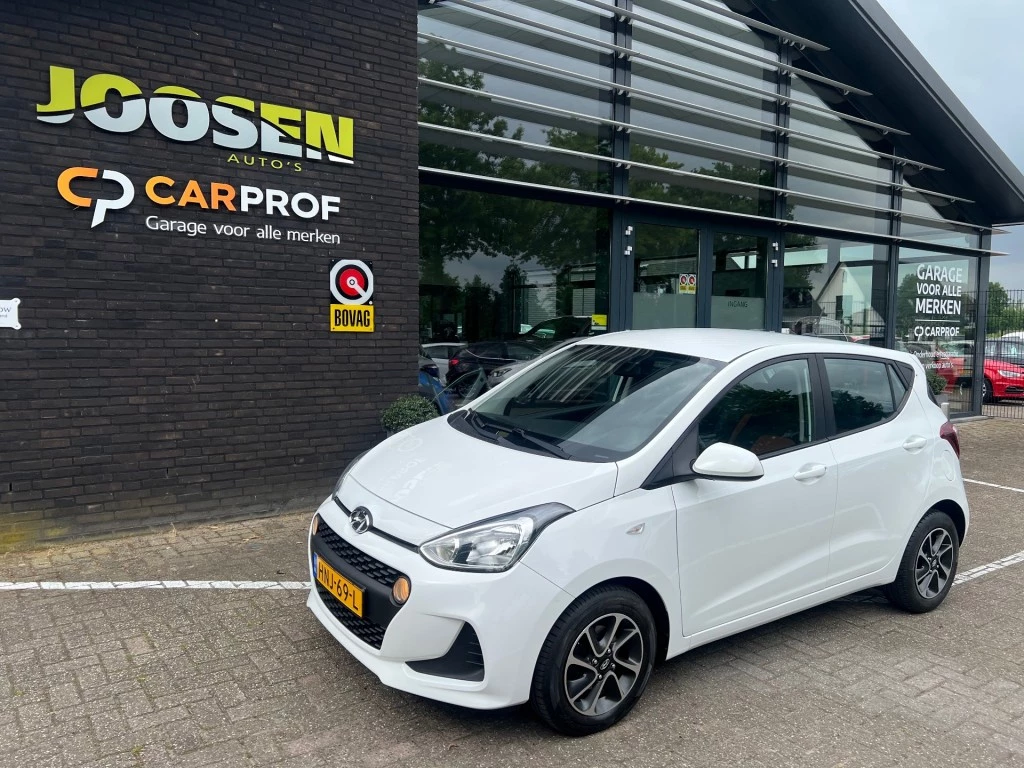 Hoofdafbeelding Hyundai i10