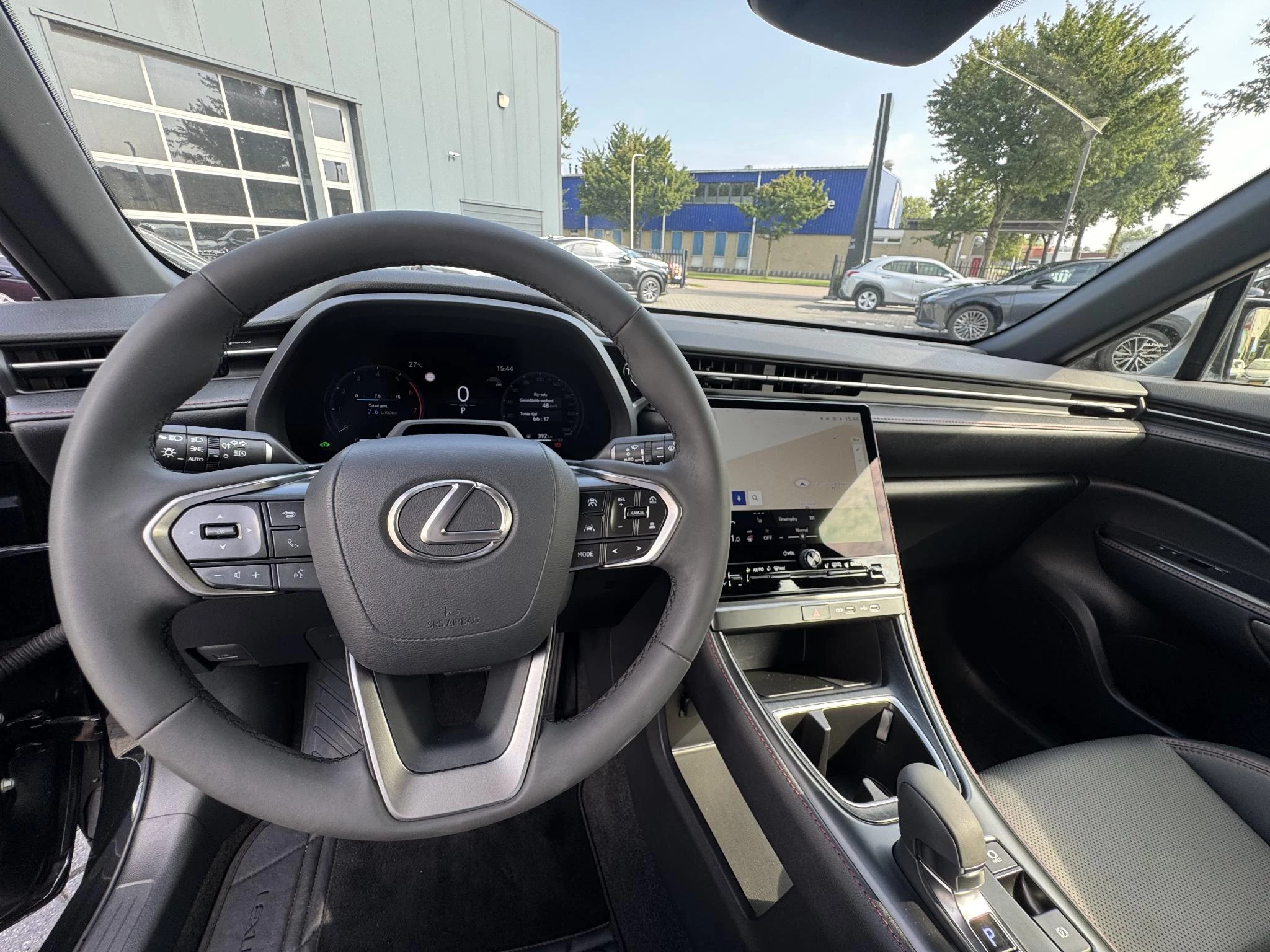 Hoofdafbeelding Lexus LBX