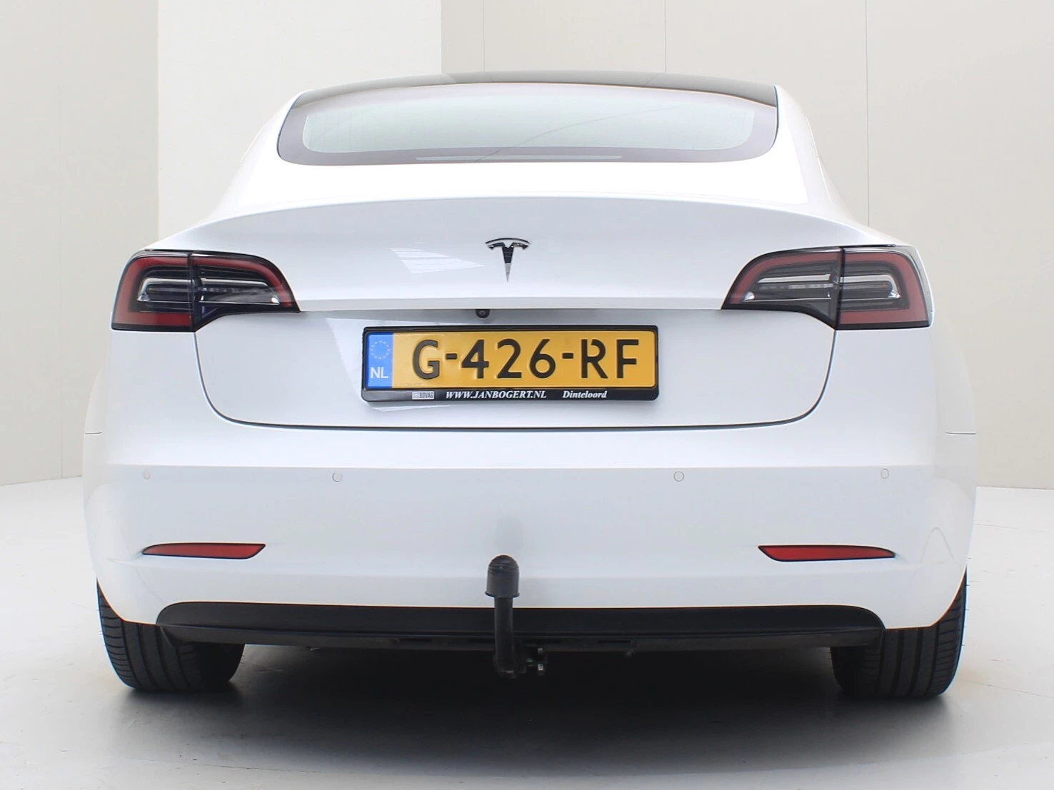 Hoofdafbeelding Tesla Model 3
