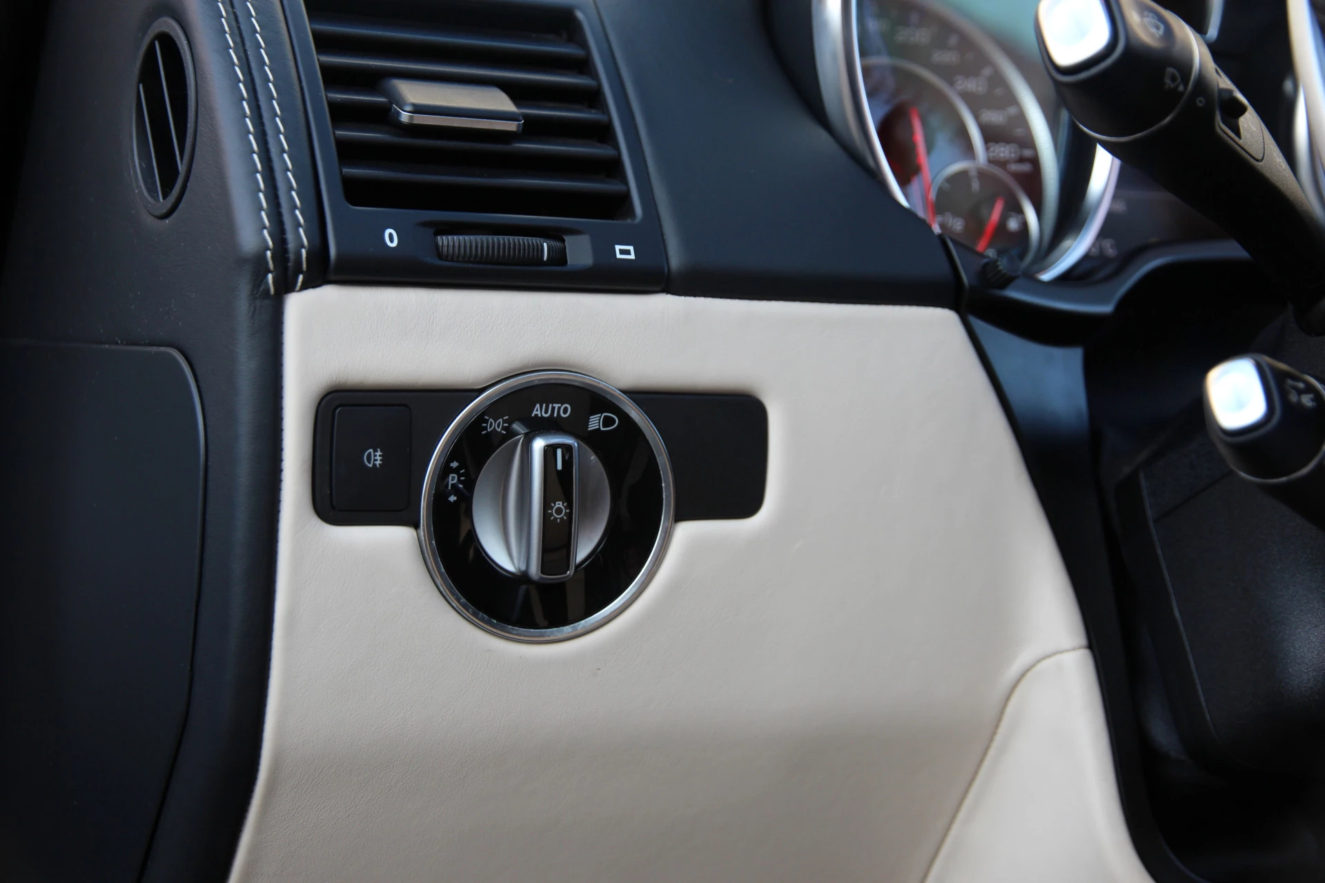 Hoofdafbeelding Mercedes-Benz G-Klasse