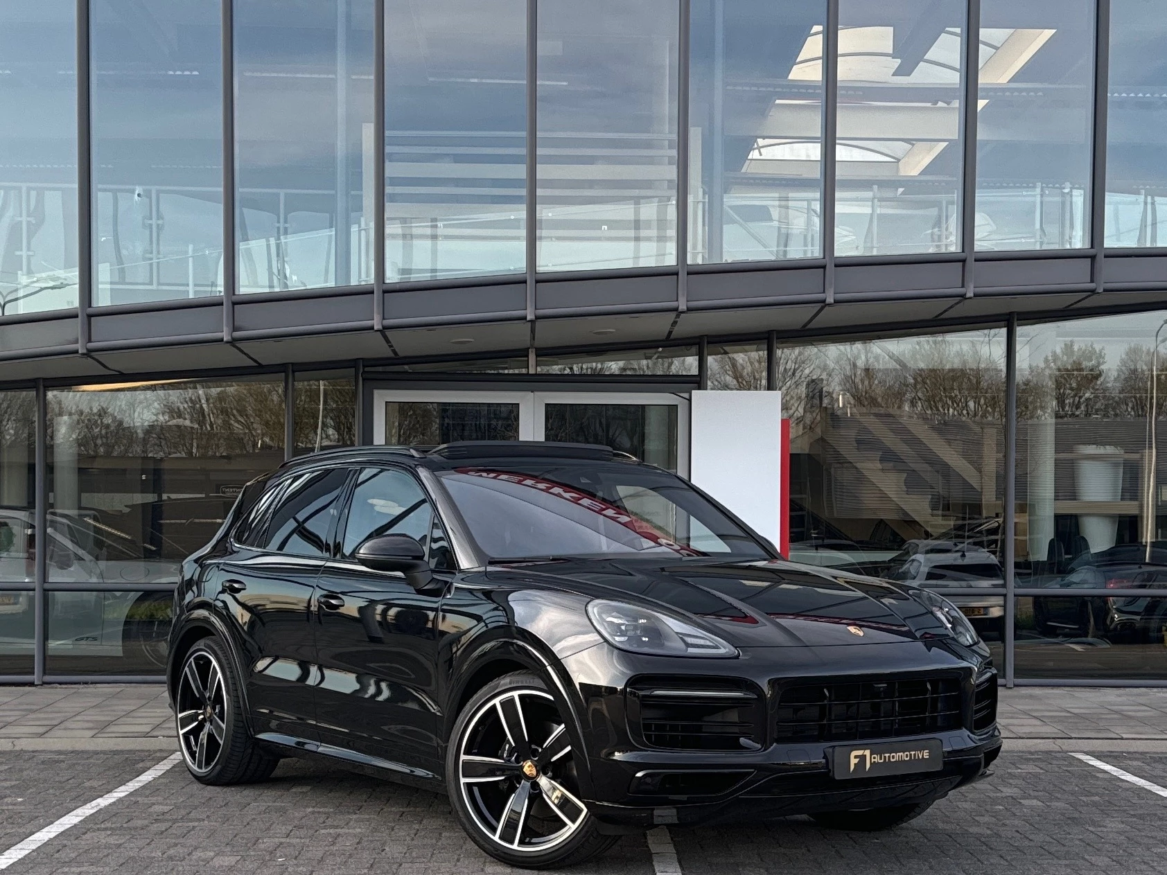 Hoofdafbeelding Porsche Cayenne