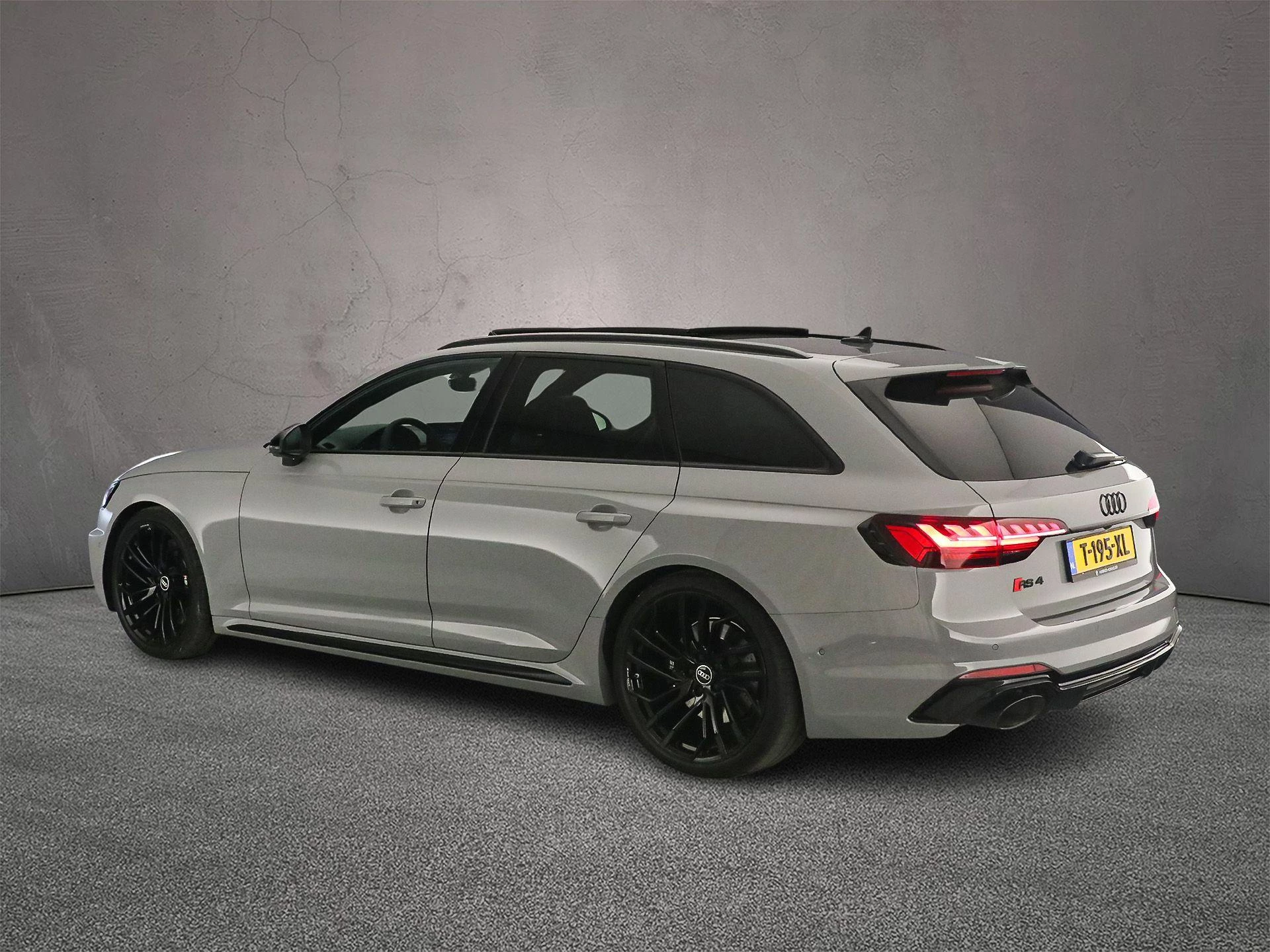 Hoofdafbeelding Audi RS4