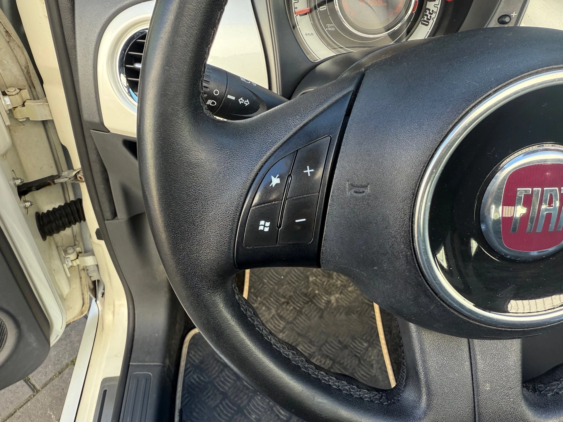 Hoofdafbeelding Fiat 500C