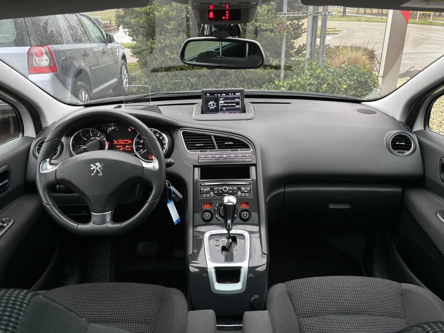 Hoofdafbeelding Peugeot 5008