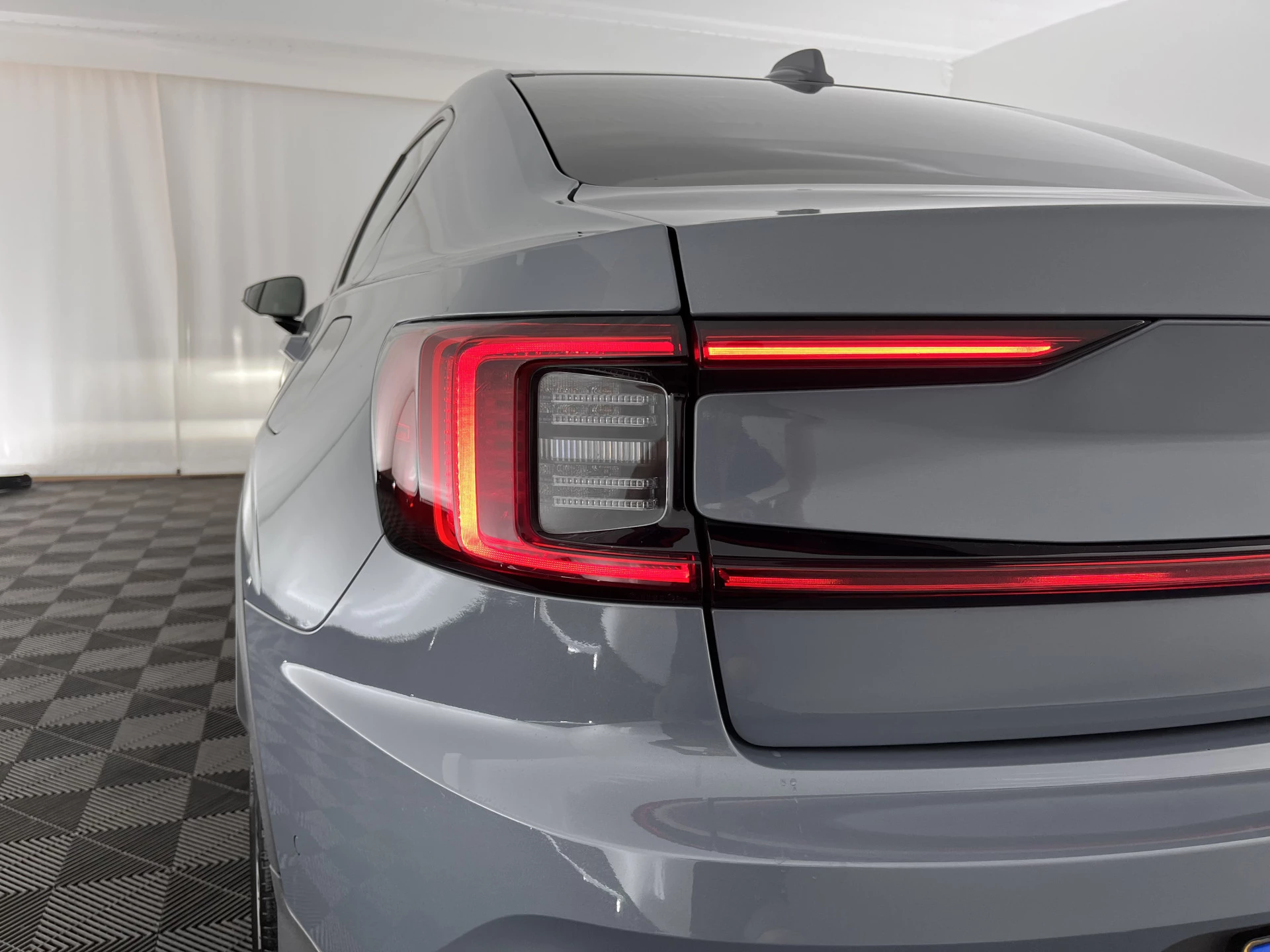 Hoofdafbeelding Polestar 2