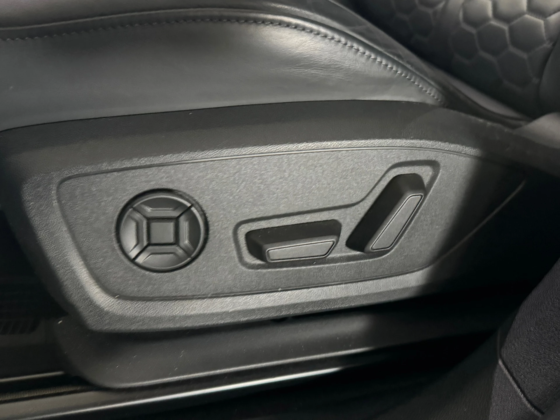 Hoofdafbeelding Audi RSQ3