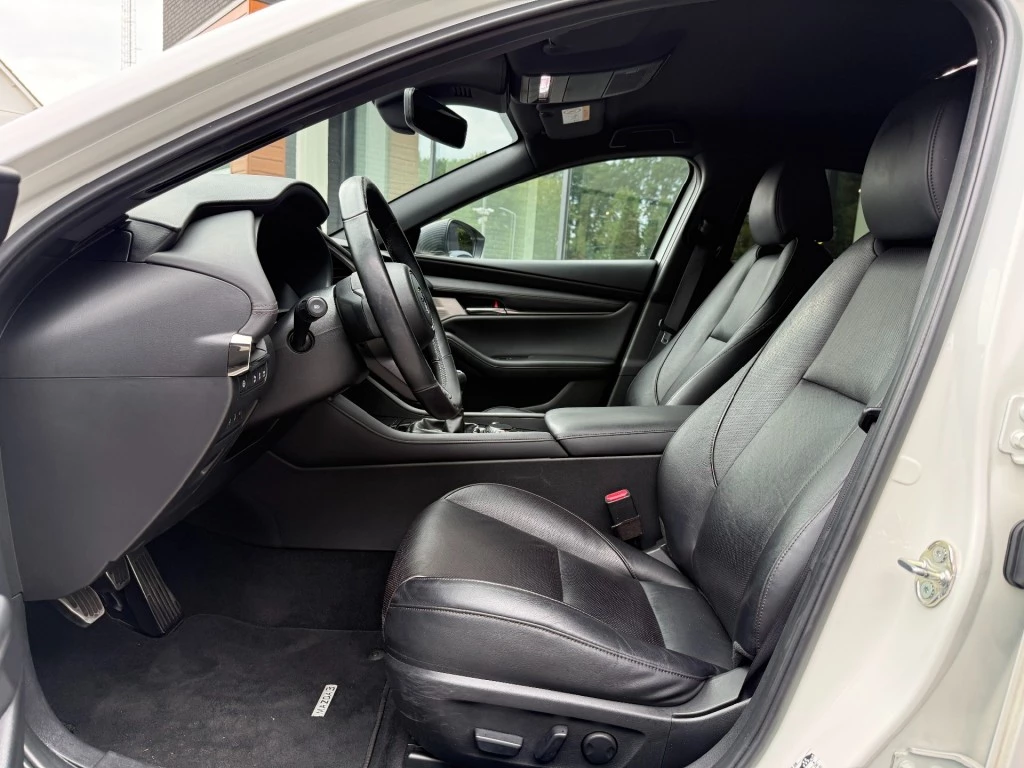 Hoofdafbeelding Mazda 3