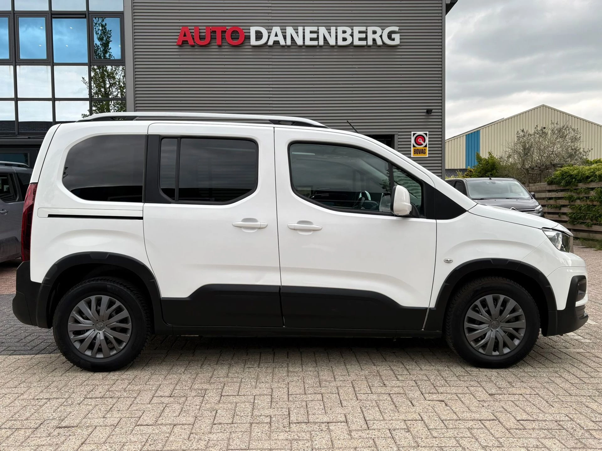 Hoofdafbeelding Peugeot Rifter