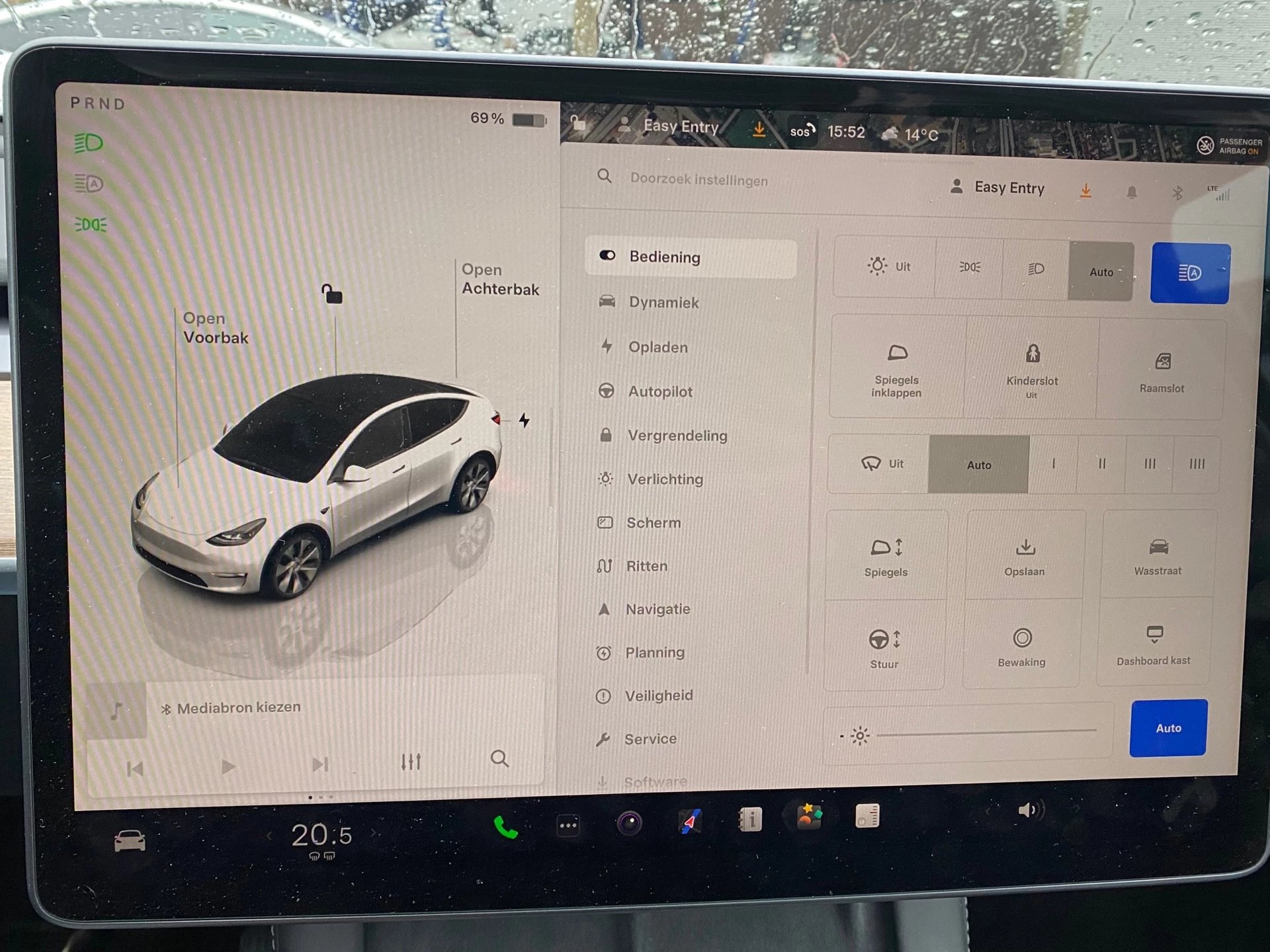 Hoofdafbeelding Tesla Model Y