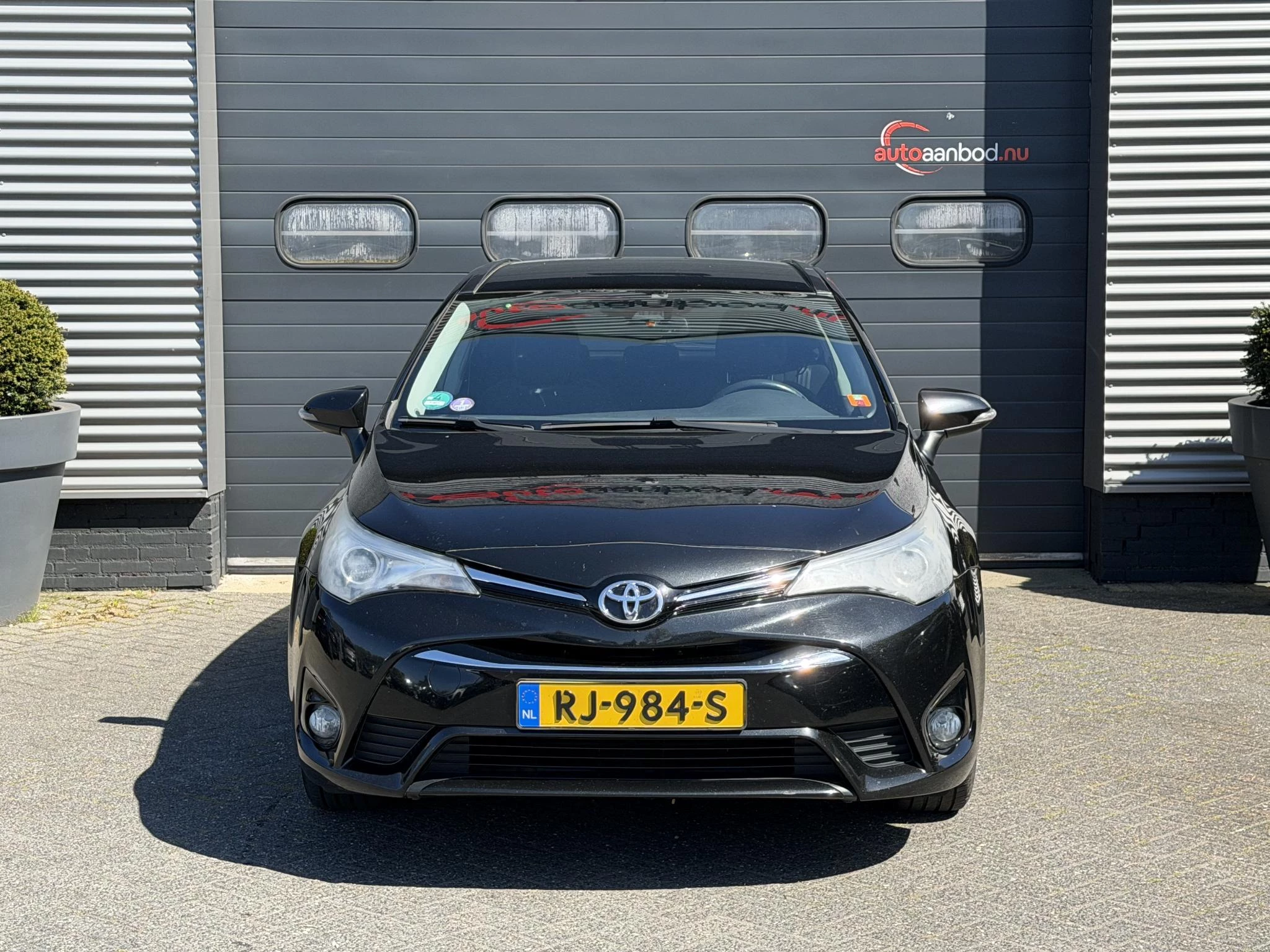 Hoofdafbeelding Toyota Avensis