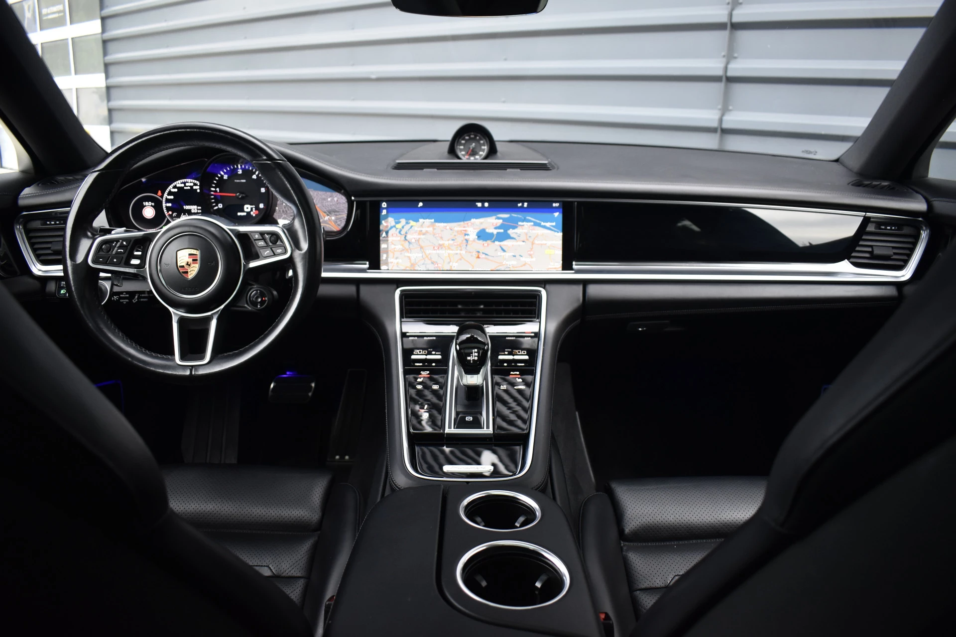 Hoofdafbeelding Porsche Panamera