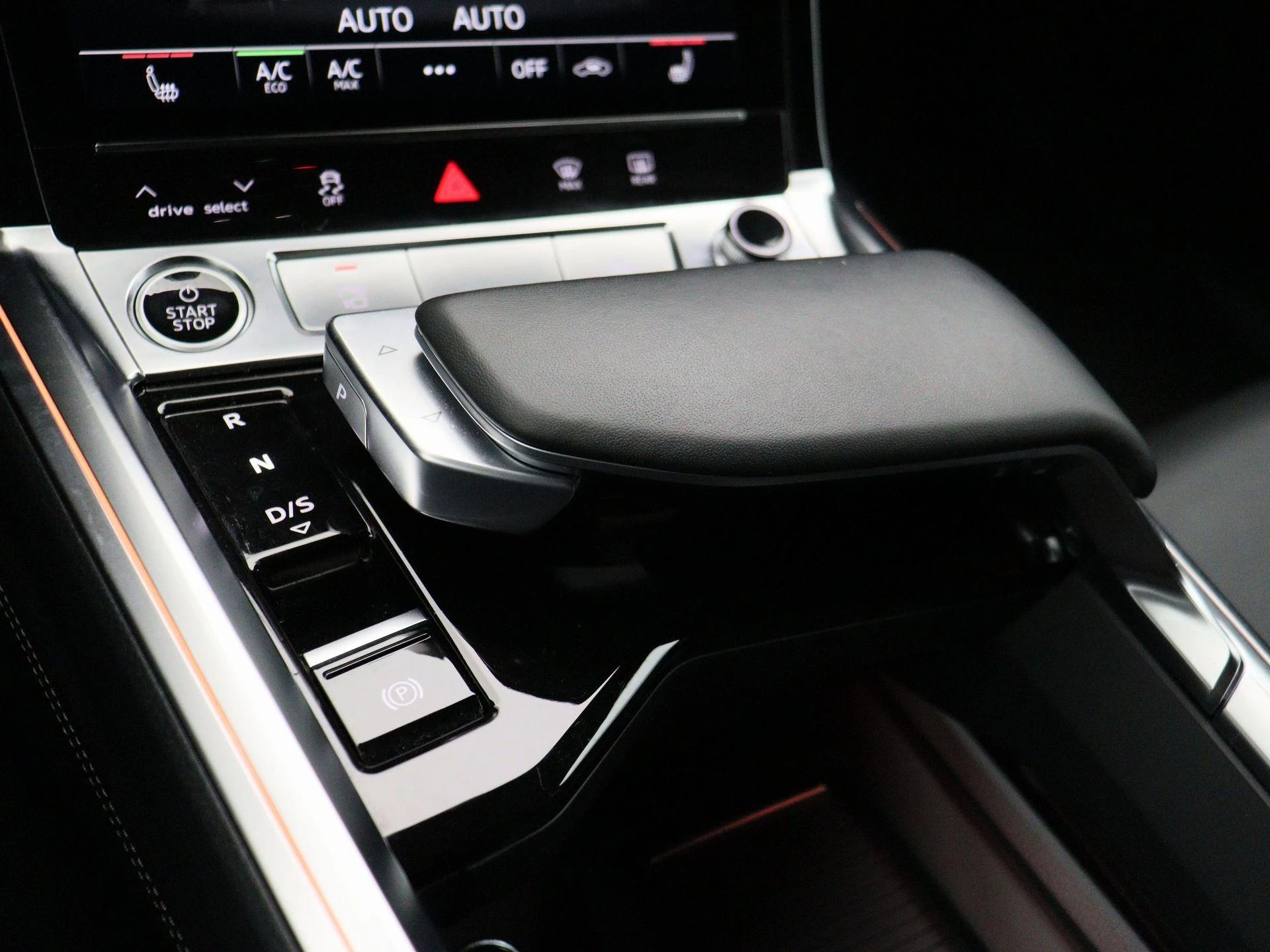 Hoofdafbeelding Audi Q8 e-tron