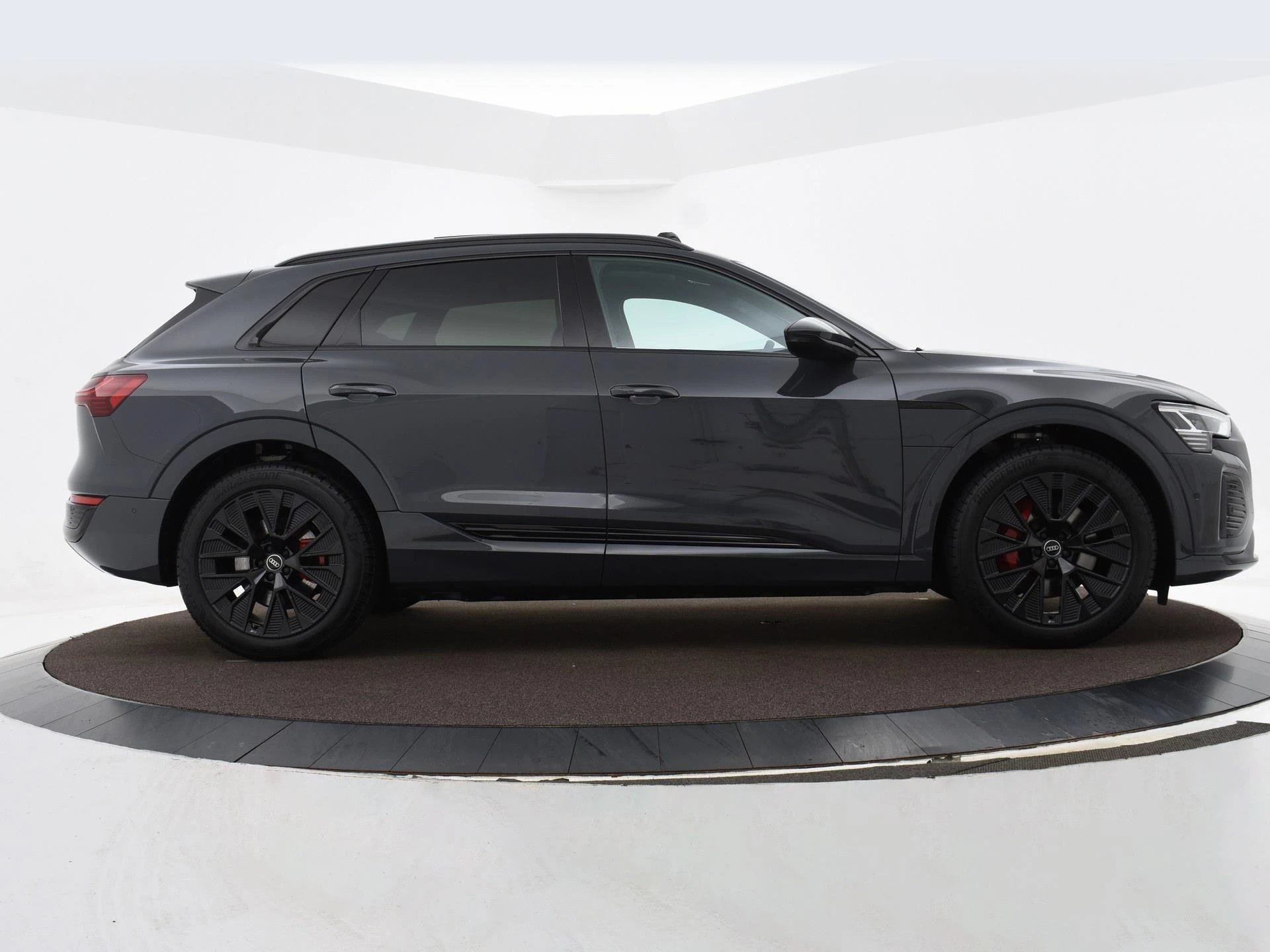 Hoofdafbeelding Audi Q8 e-tron