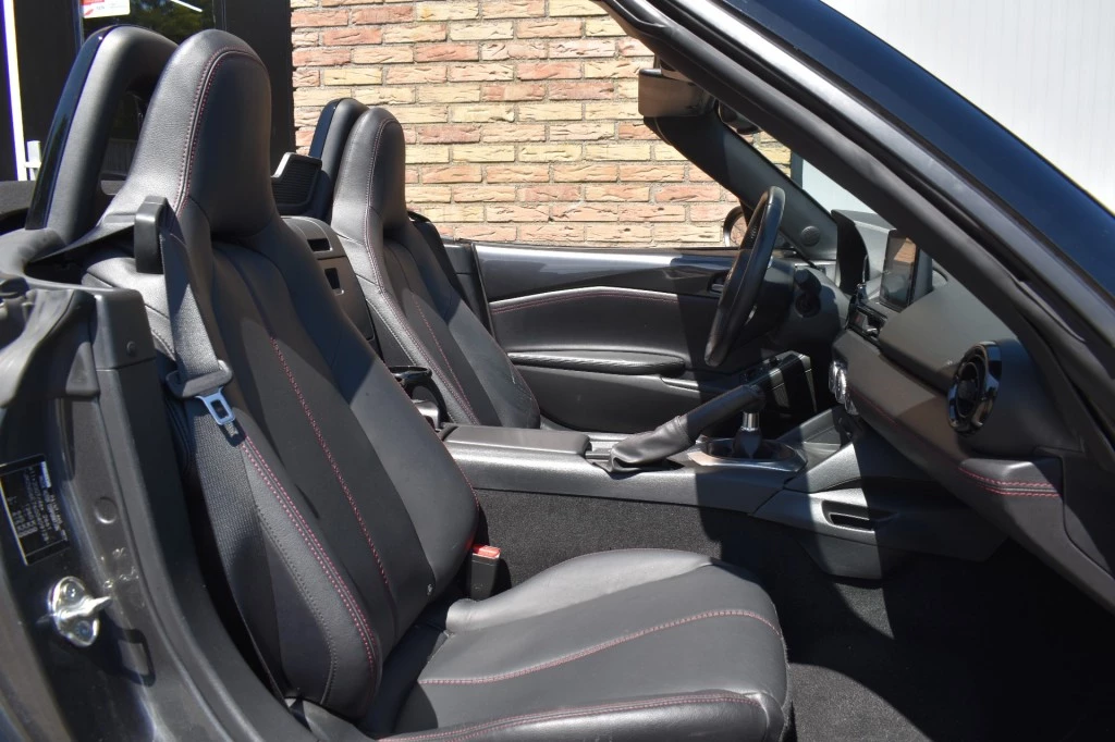 Hoofdafbeelding Mazda MX-5