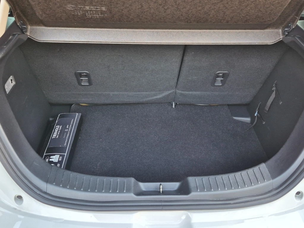 Hoofdafbeelding Mazda 2