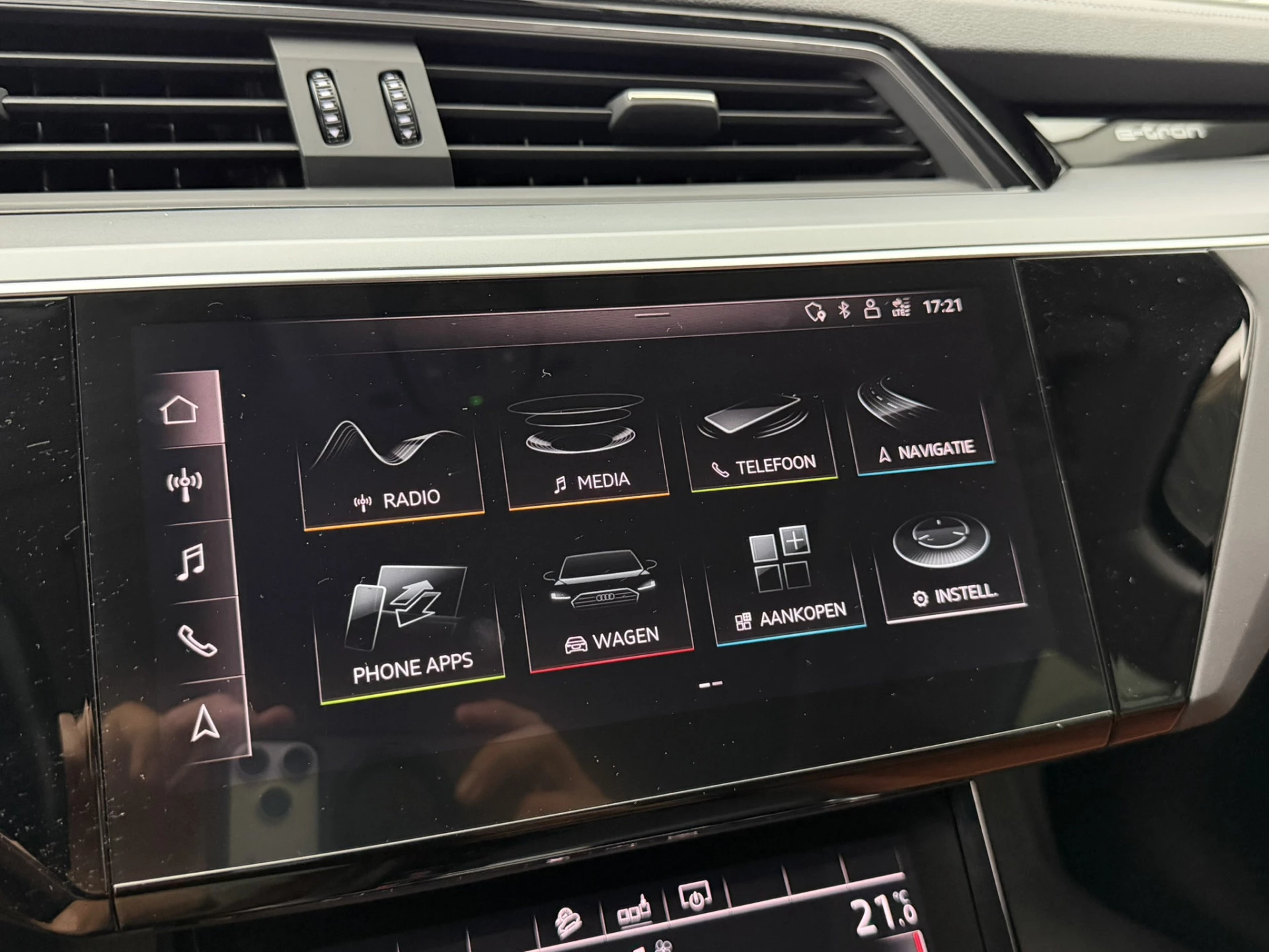 Hoofdafbeelding Audi e-tron