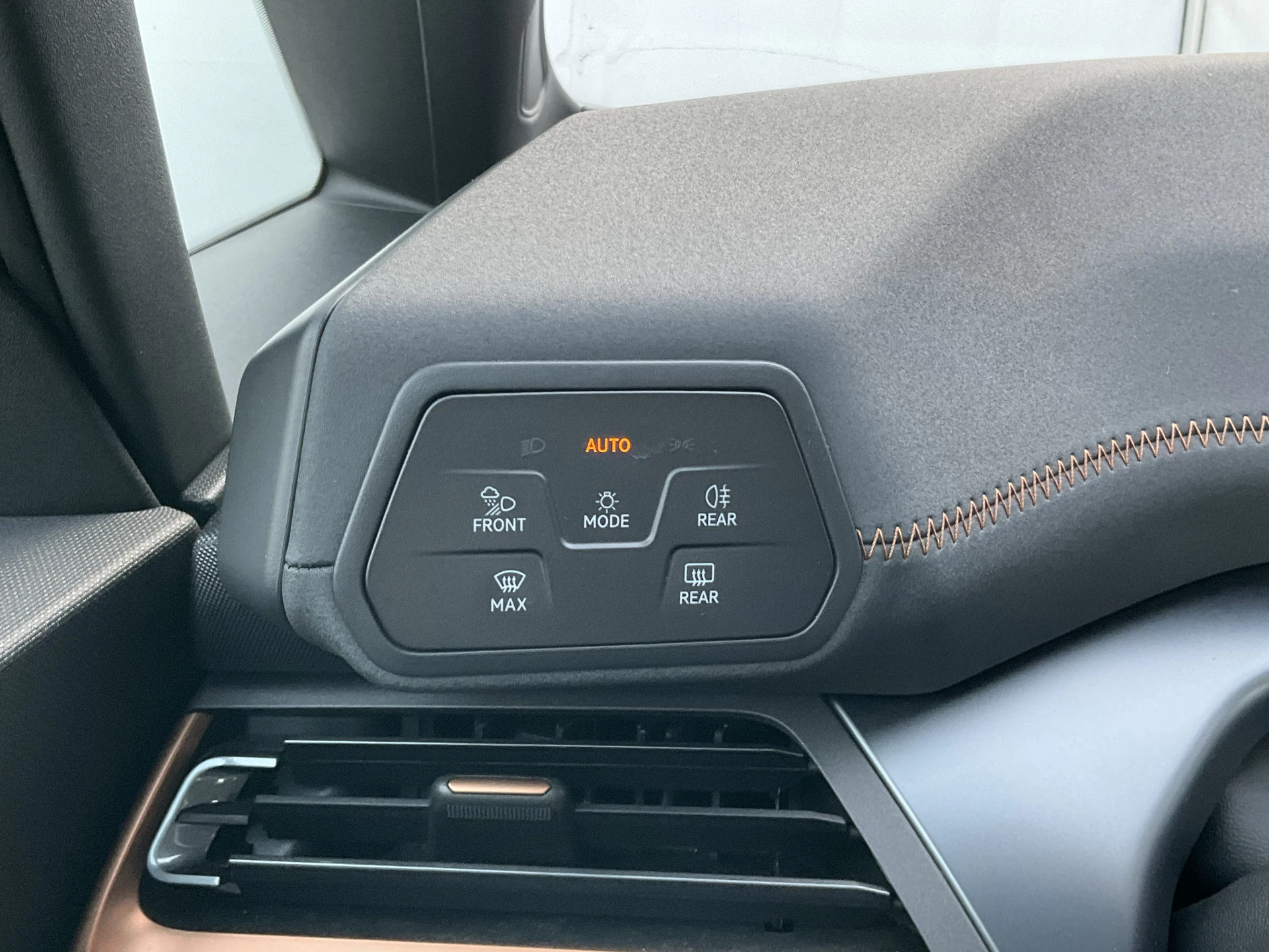 Hoofdafbeelding CUPRA Born