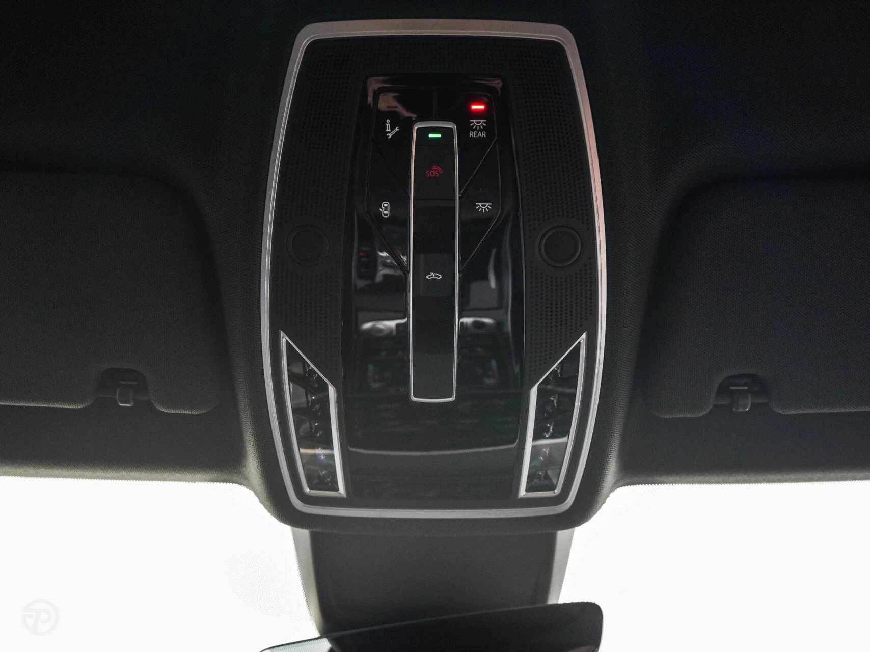 Hoofdafbeelding Audi A8