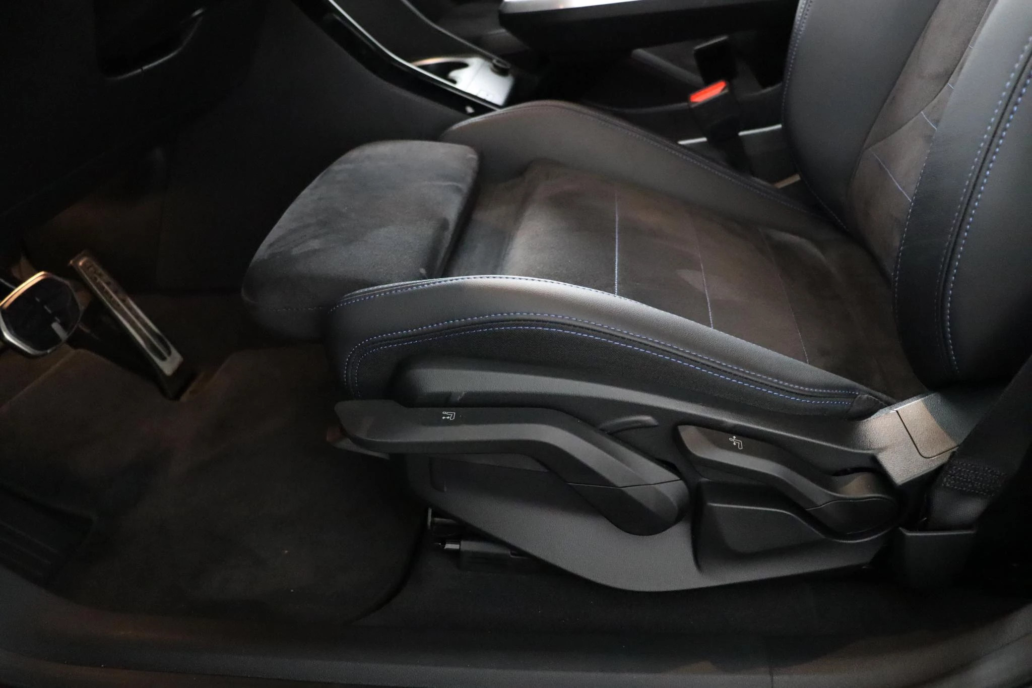 Hoofdafbeelding BMW iX2