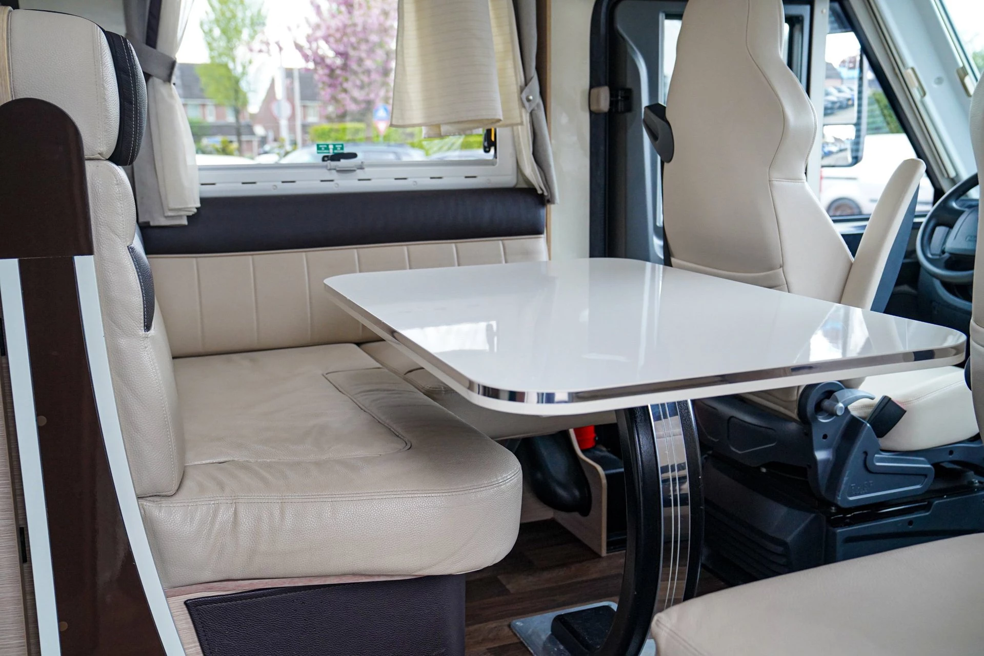 Hoofdafbeelding McLouis SOVEREIGN 876