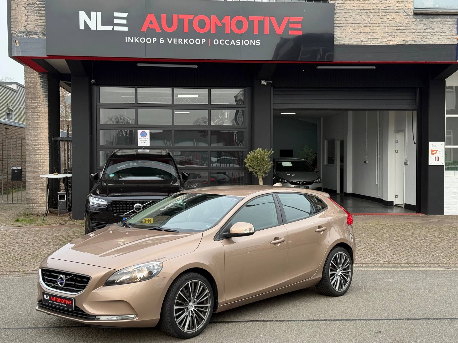 Hoofdafbeelding Volvo V40