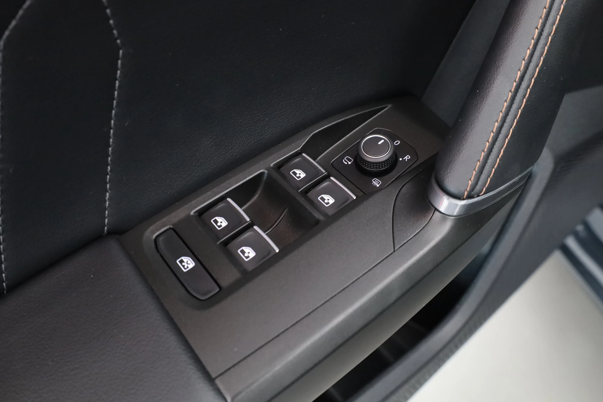 Hoofdafbeelding CUPRA Leon