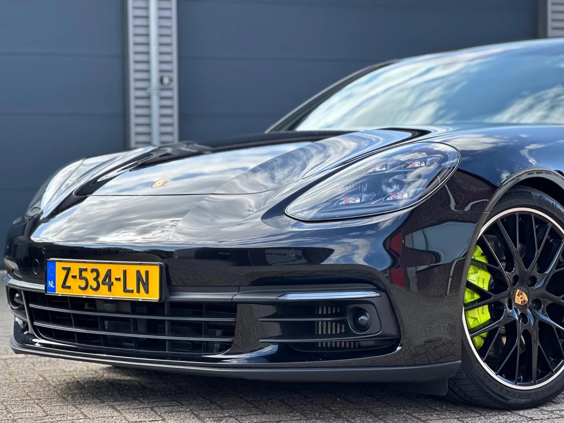 Hoofdafbeelding Porsche Panamera