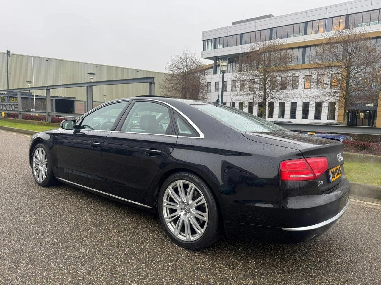 Hoofdafbeelding Audi A8