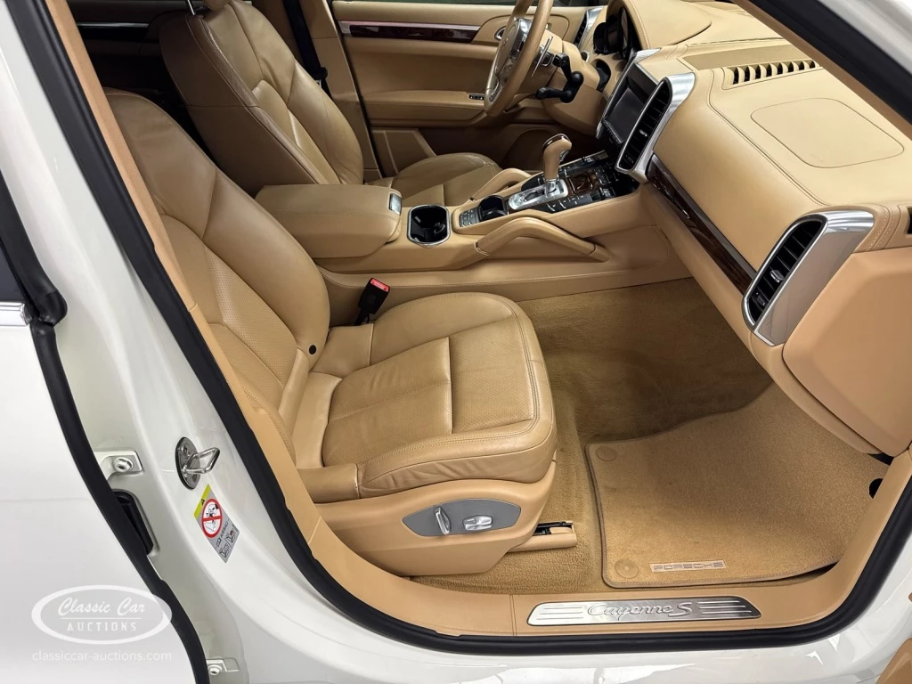 Hoofdafbeelding Porsche Cayenne