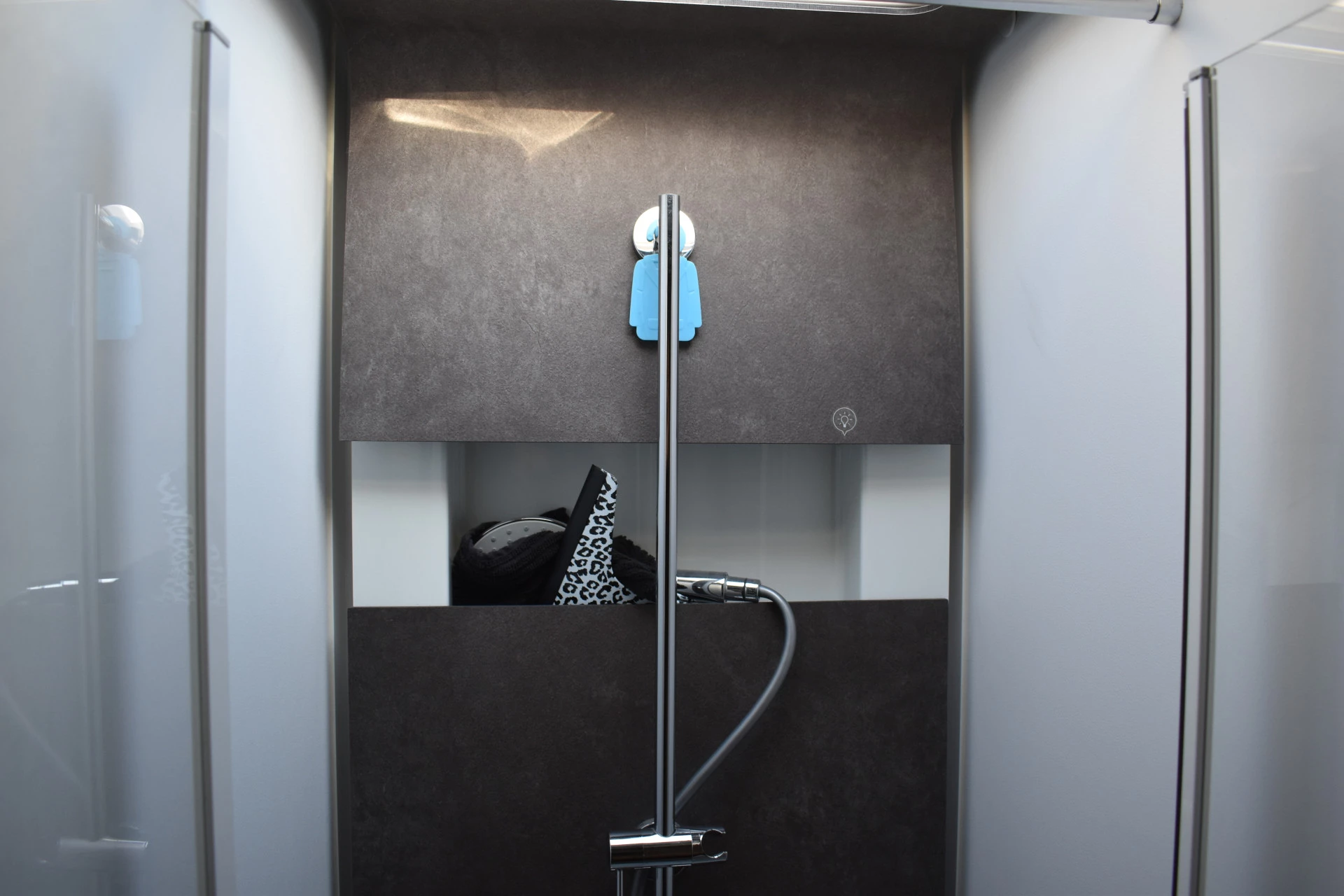 Hoofdafbeelding Adria MATRIX 670 SL