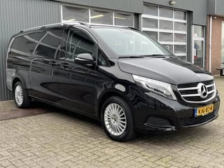 Mercedes-Benz V-Klasse 250d 190pk XXL L3 4X4 Clima 4 Matic Cruise Trekhaak Elektrische achterklep/schuifdeuren Achteruitrijcamera Parkeerhulp Telefoonverbinding Euro 6 Viano Vito 4matic Dubbele schuifdeuren