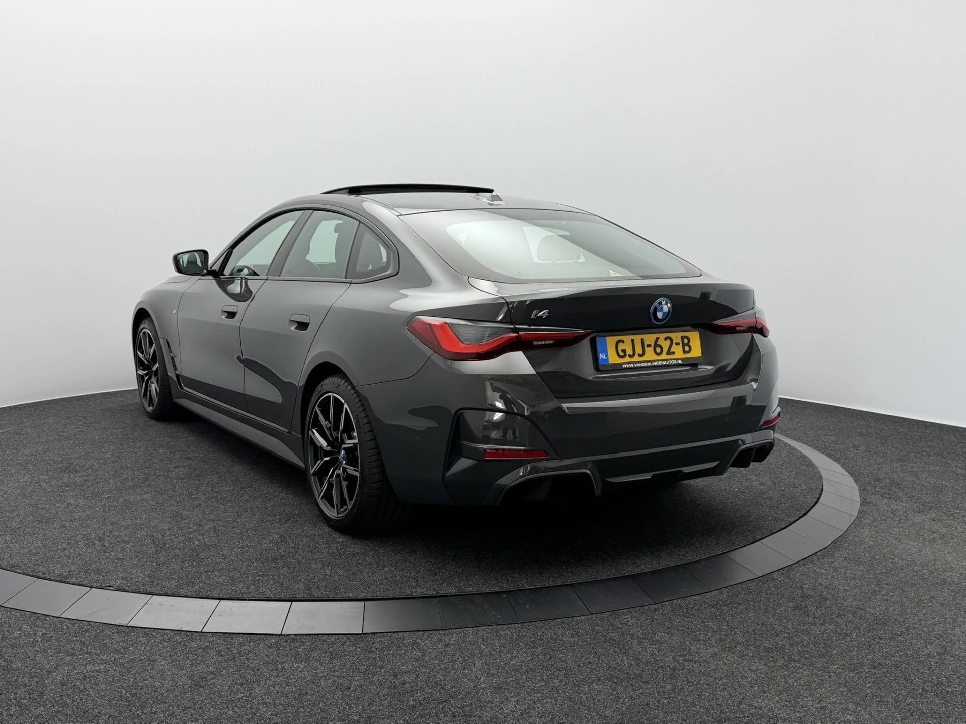 Hoofdafbeelding BMW i4