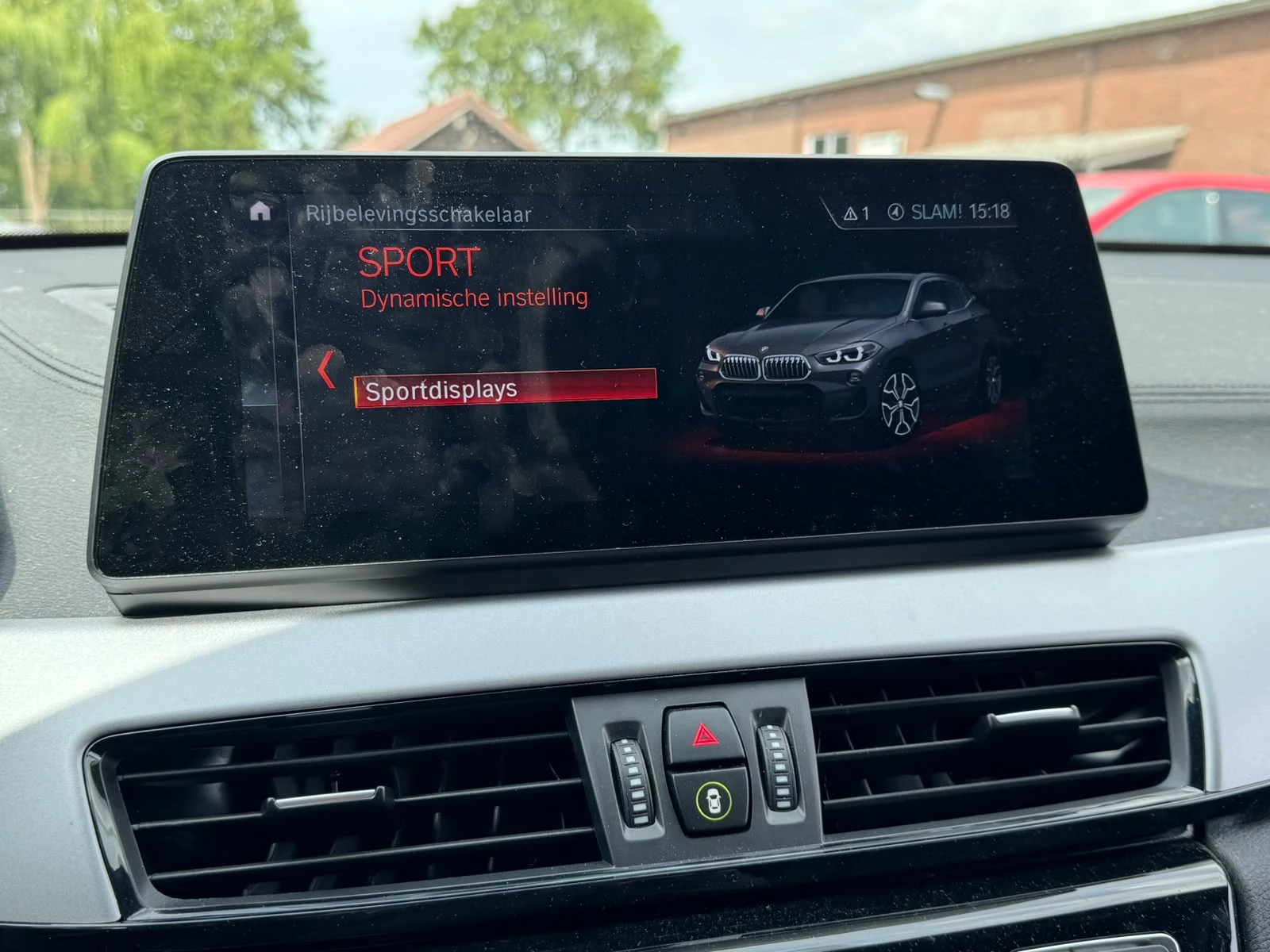 Hoofdafbeelding BMW X2