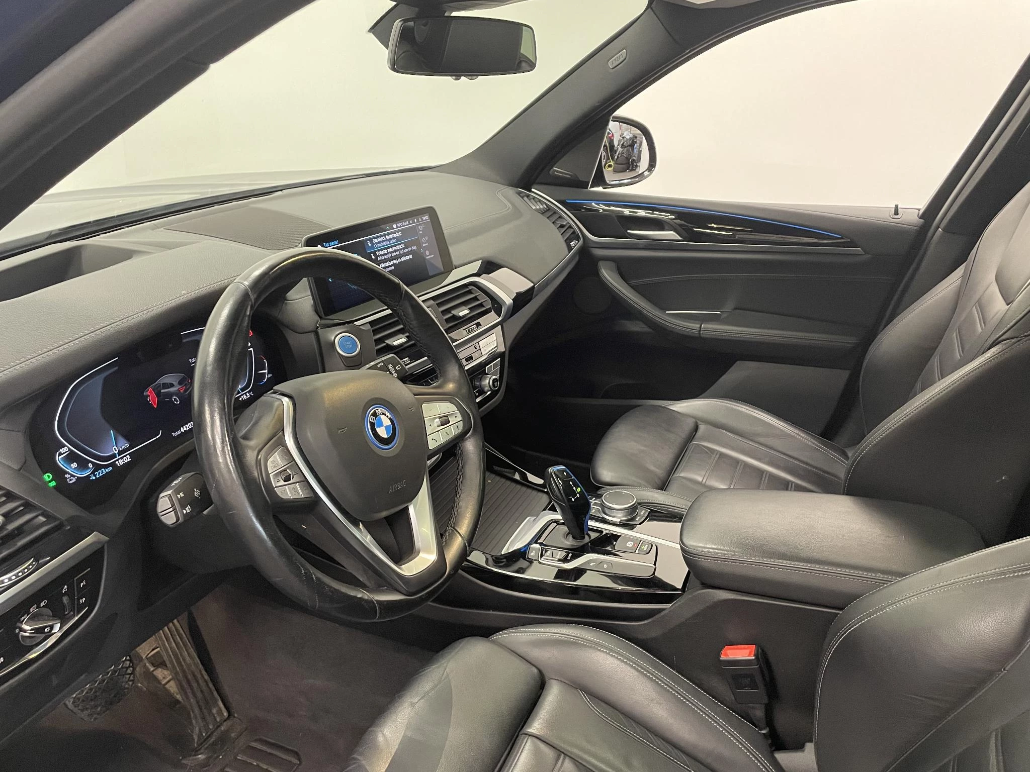 Hoofdafbeelding BMW iX3