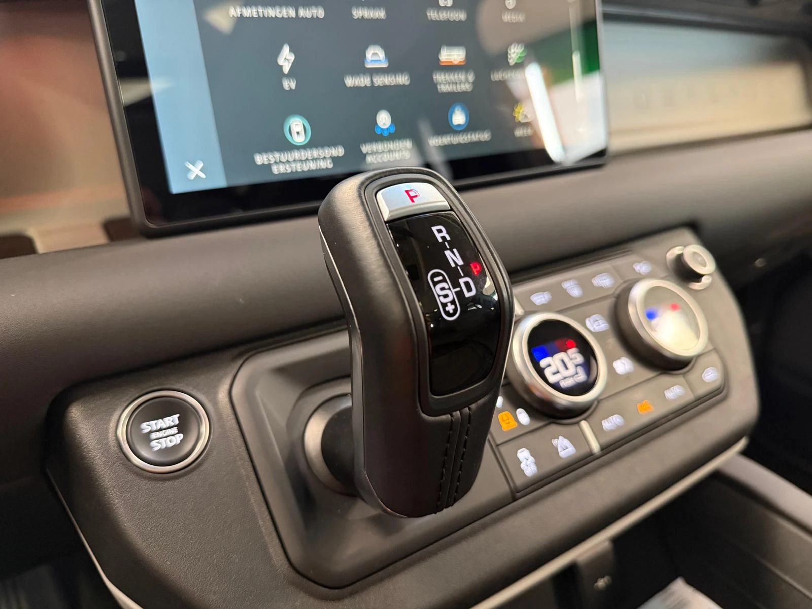 Hoofdafbeelding Land Rover Defender