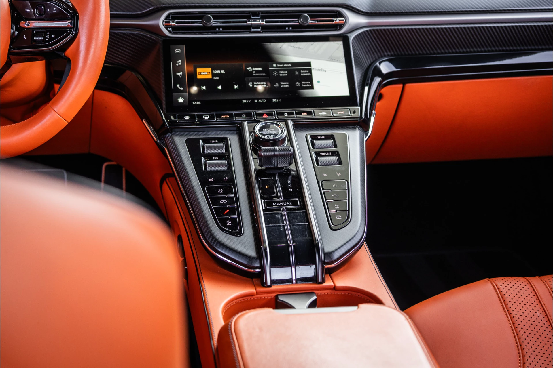 Hoofdafbeelding Aston Martin V8 Vantage