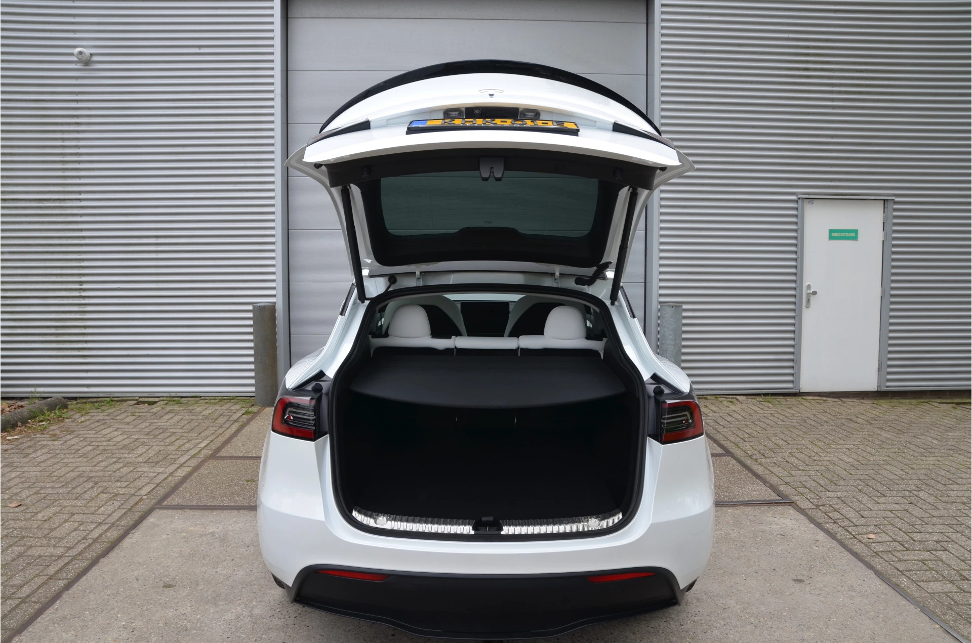 Hoofdafbeelding Tesla Model Y