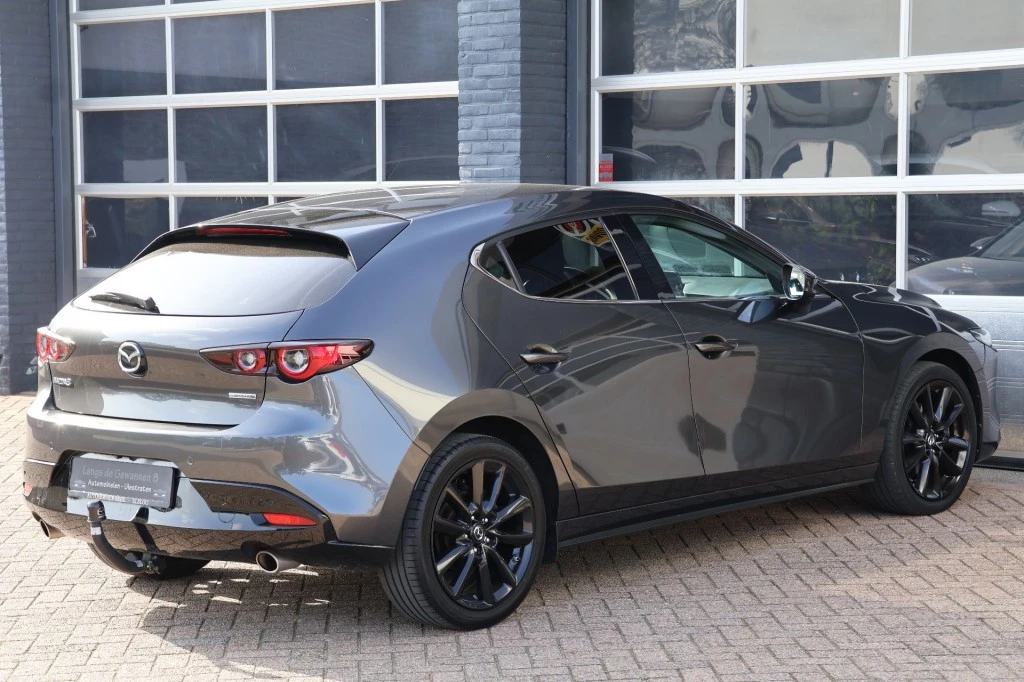 Hoofdafbeelding Mazda 3