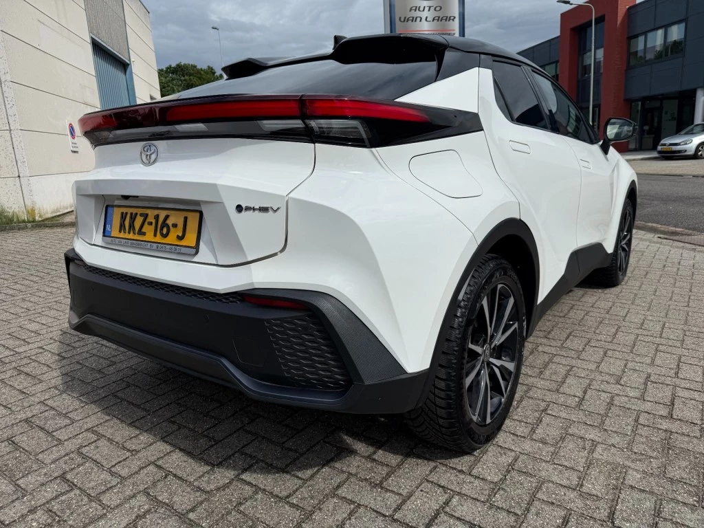Hoofdafbeelding Toyota C-HR