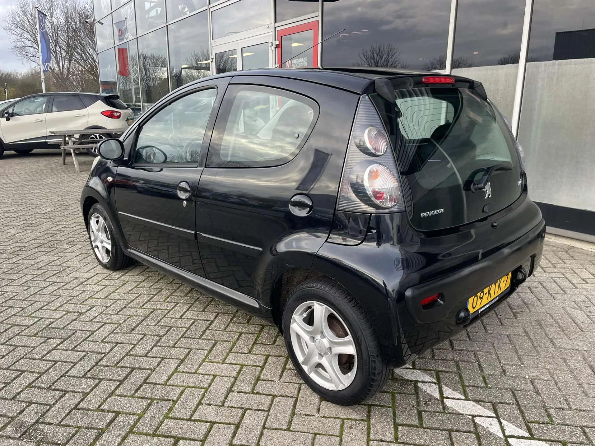 Hoofdafbeelding Peugeot 107
