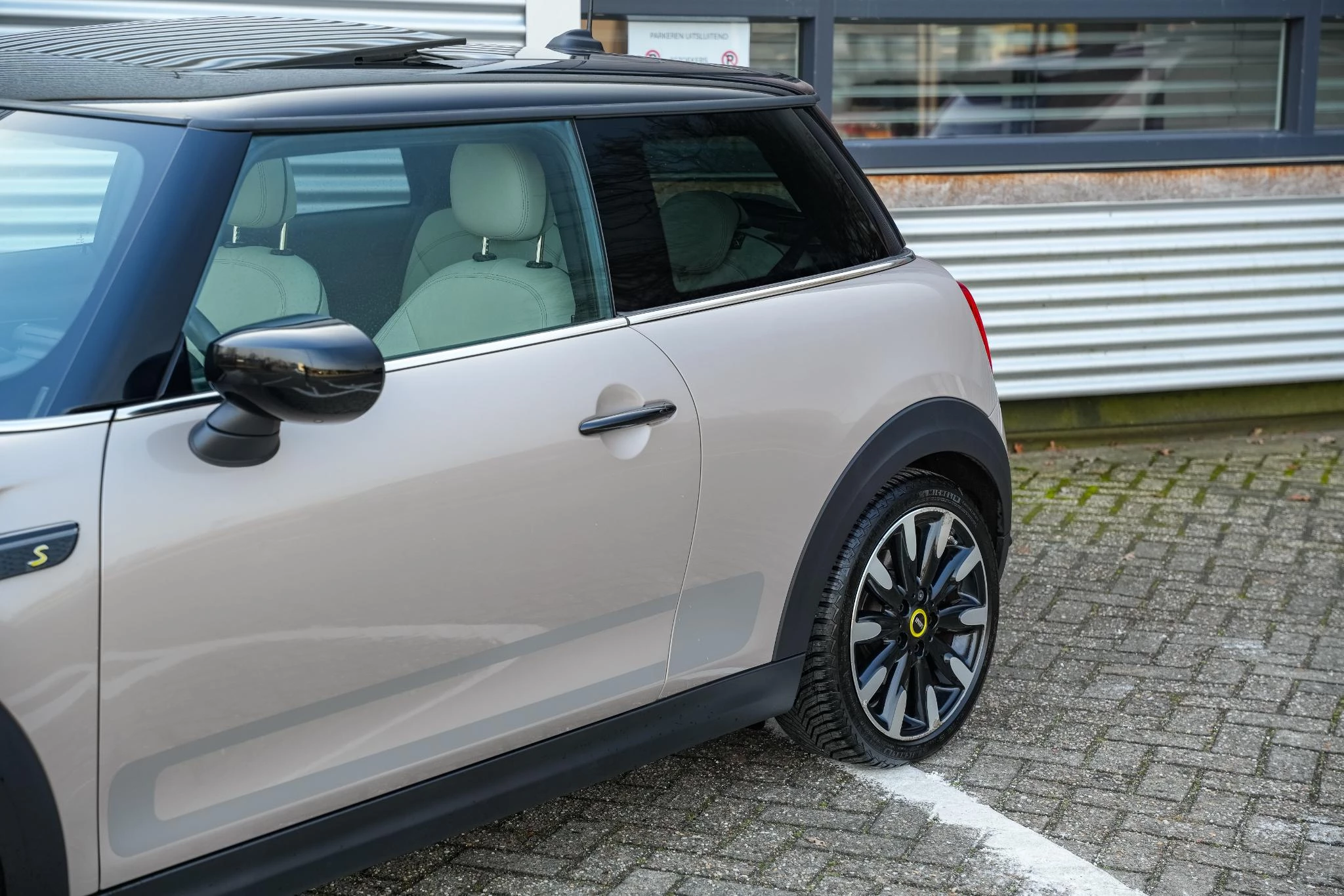 Hoofdafbeelding MINI Electric