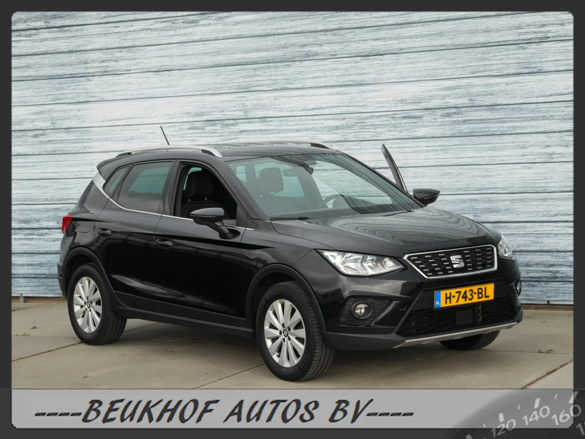 Hoofdafbeelding SEAT Arona