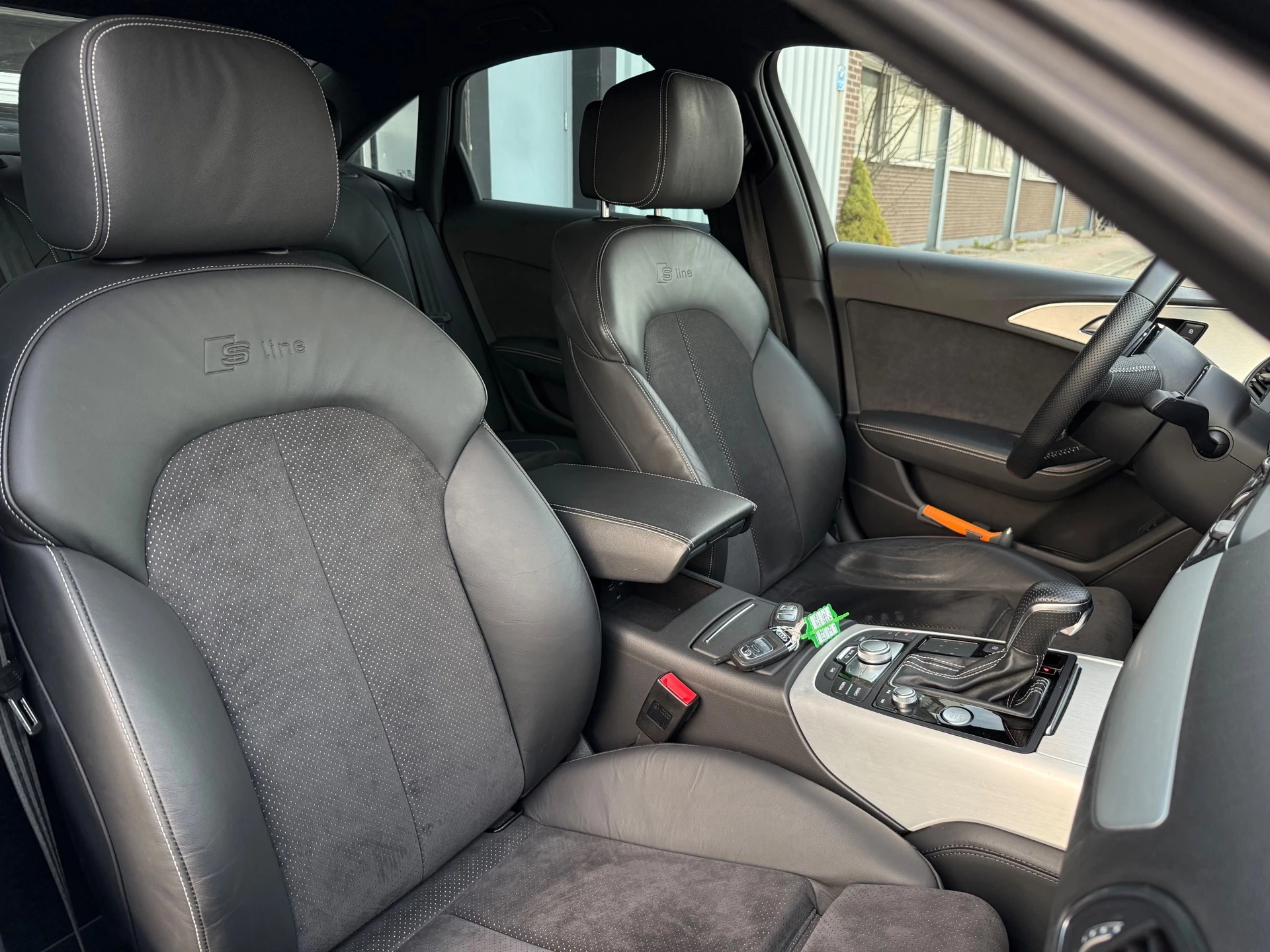 Hoofdafbeelding Audi A6